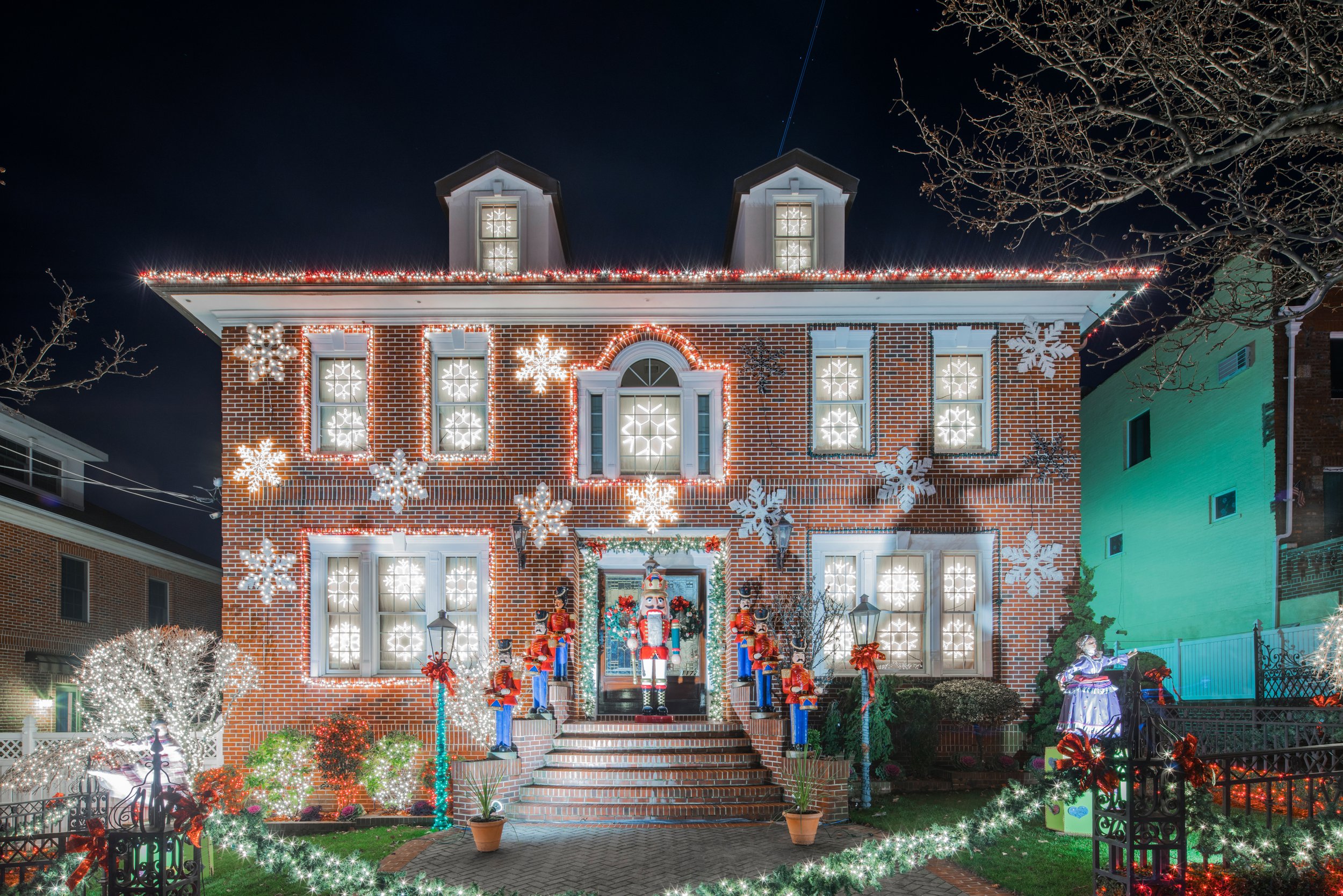 FB_DykerHeights_003.jpg