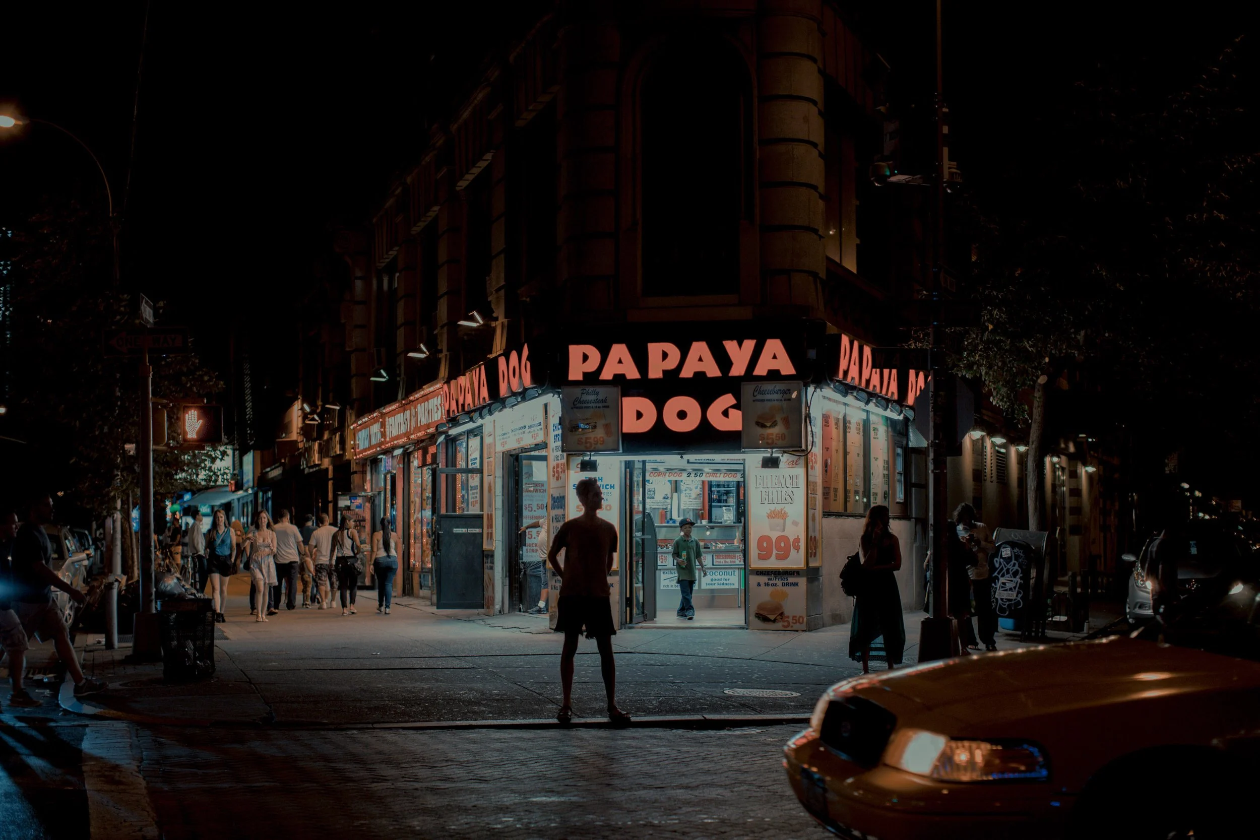 Papaya Dog 6th Avenue 2013.jpg