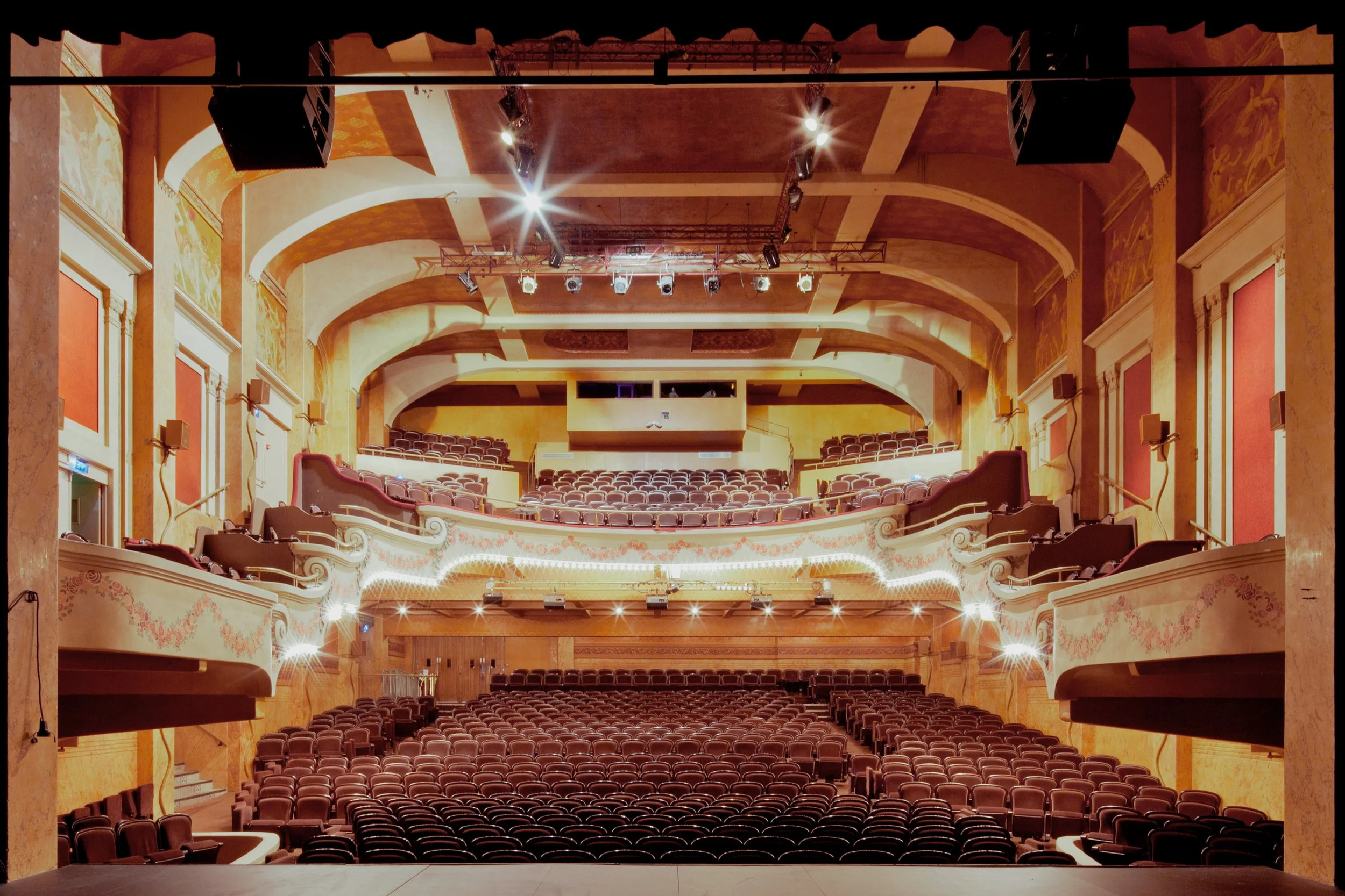 Théâtre le Palace, Paris, 2012