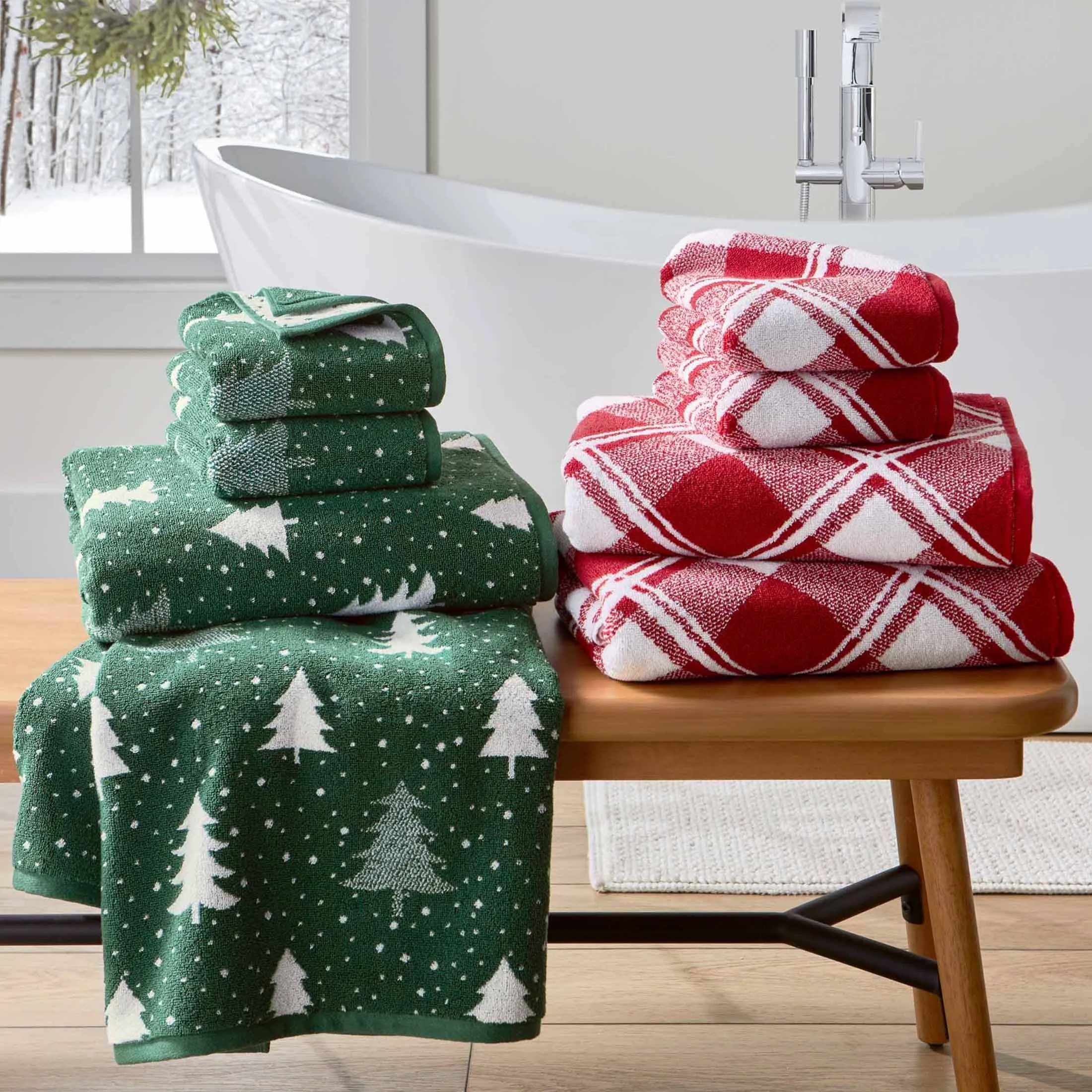 Better-Homes-Gardens-Holiday-4PK-Hand-Towel-Set-Green-Christmas-Tree-Red-Christmas-Plaid_7bd2d543-3553-49b0-b777-e1062578f166.9f599bb8ed703f2620f5b12d97ae1743-2.jpeg