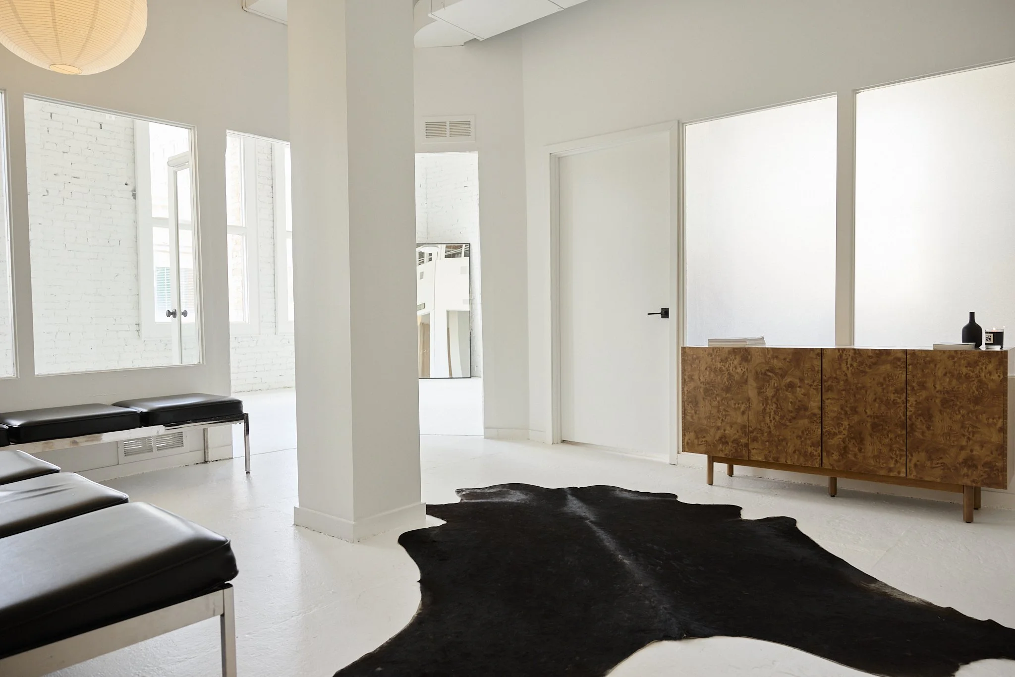 SaltLakeCityNaturalLightLoftStylePhotoStudioNoireNoir.jpg