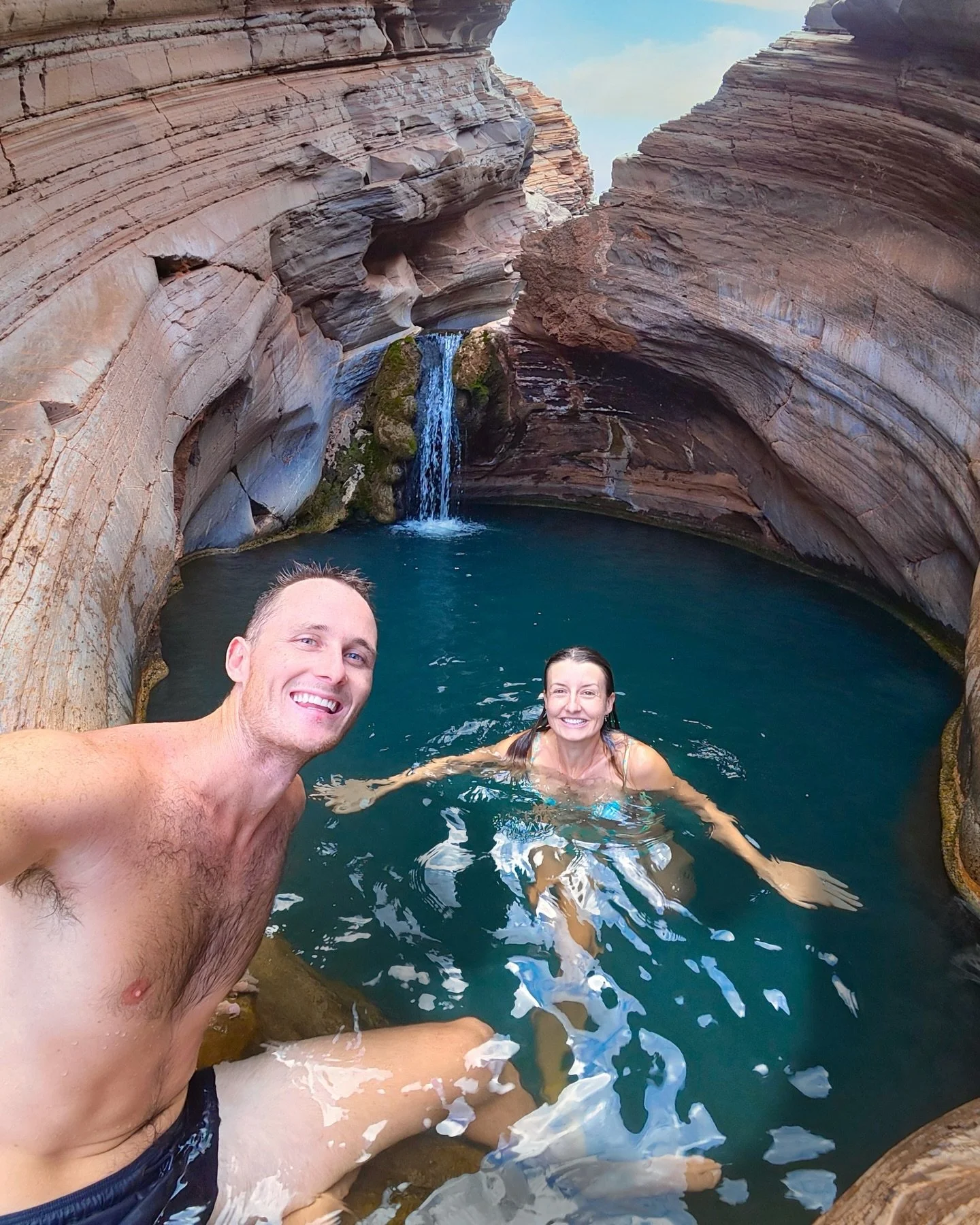 There&rsquo;s just something about Karijini 🧡

These pics are from our new episode live now on Youtube - link in bio 🎥