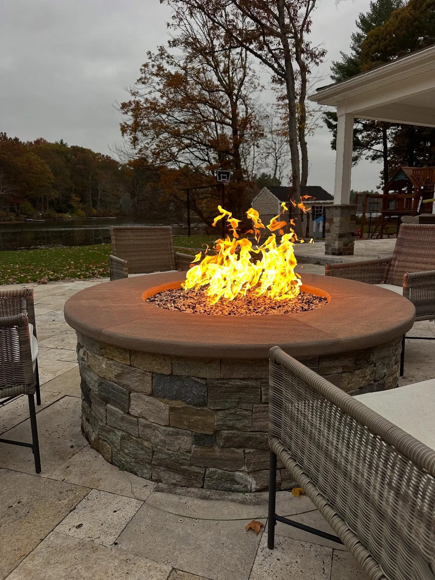 a backyard sanctuary 🌱🌸🧘🏼&zwj;♀️🌿 

custom built gas firepit 🔥
poolside cabana 🏊🏼&zwj;♀️

we specialize in not only indoor home remodeling, but outdoor as well! Call us at 508 543 6400 or visit our website at www.mjeisenhauerplumbing.com/cont