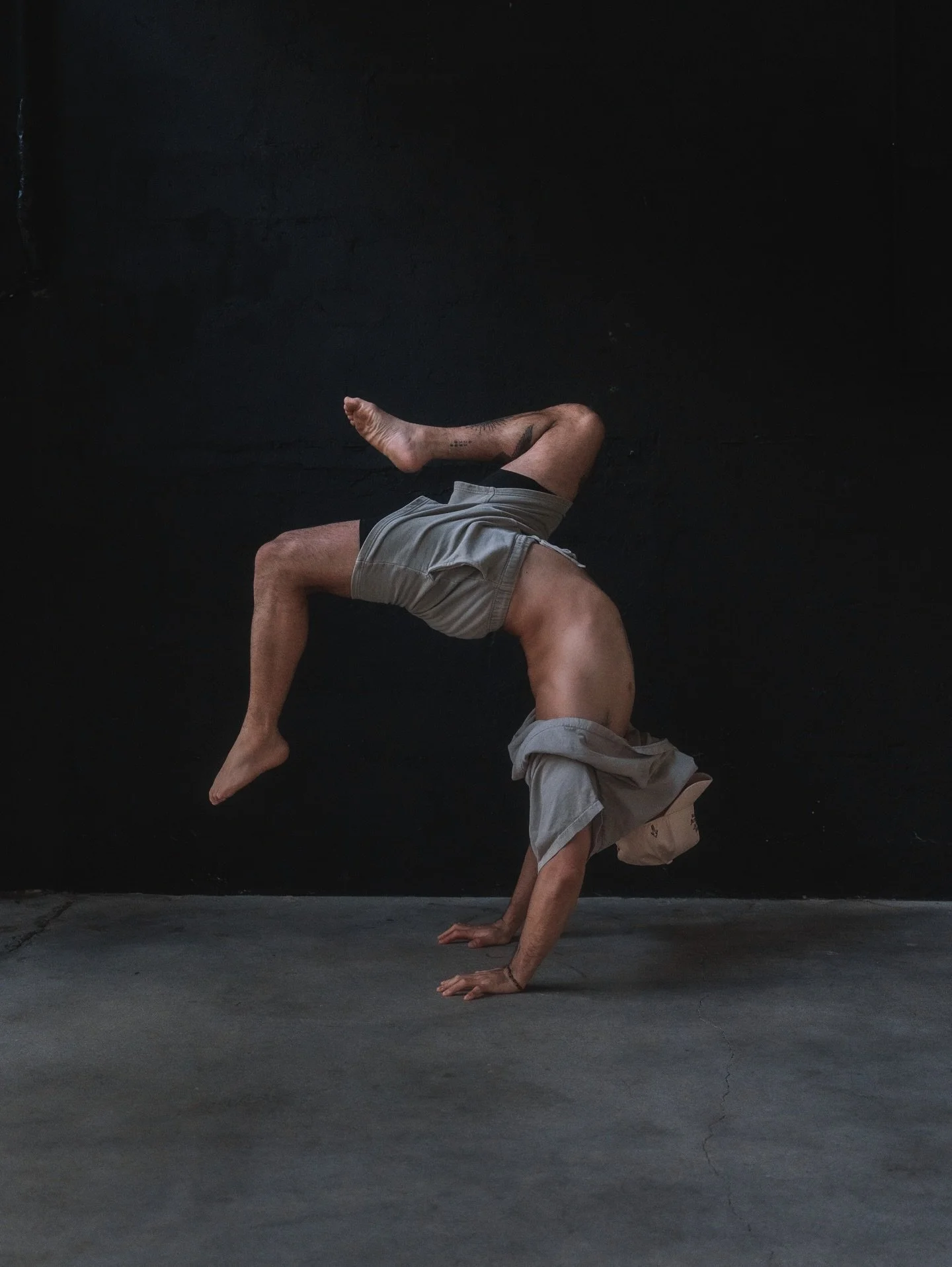 Miami i kinda vibe with you ⚡️

#yogaphotography