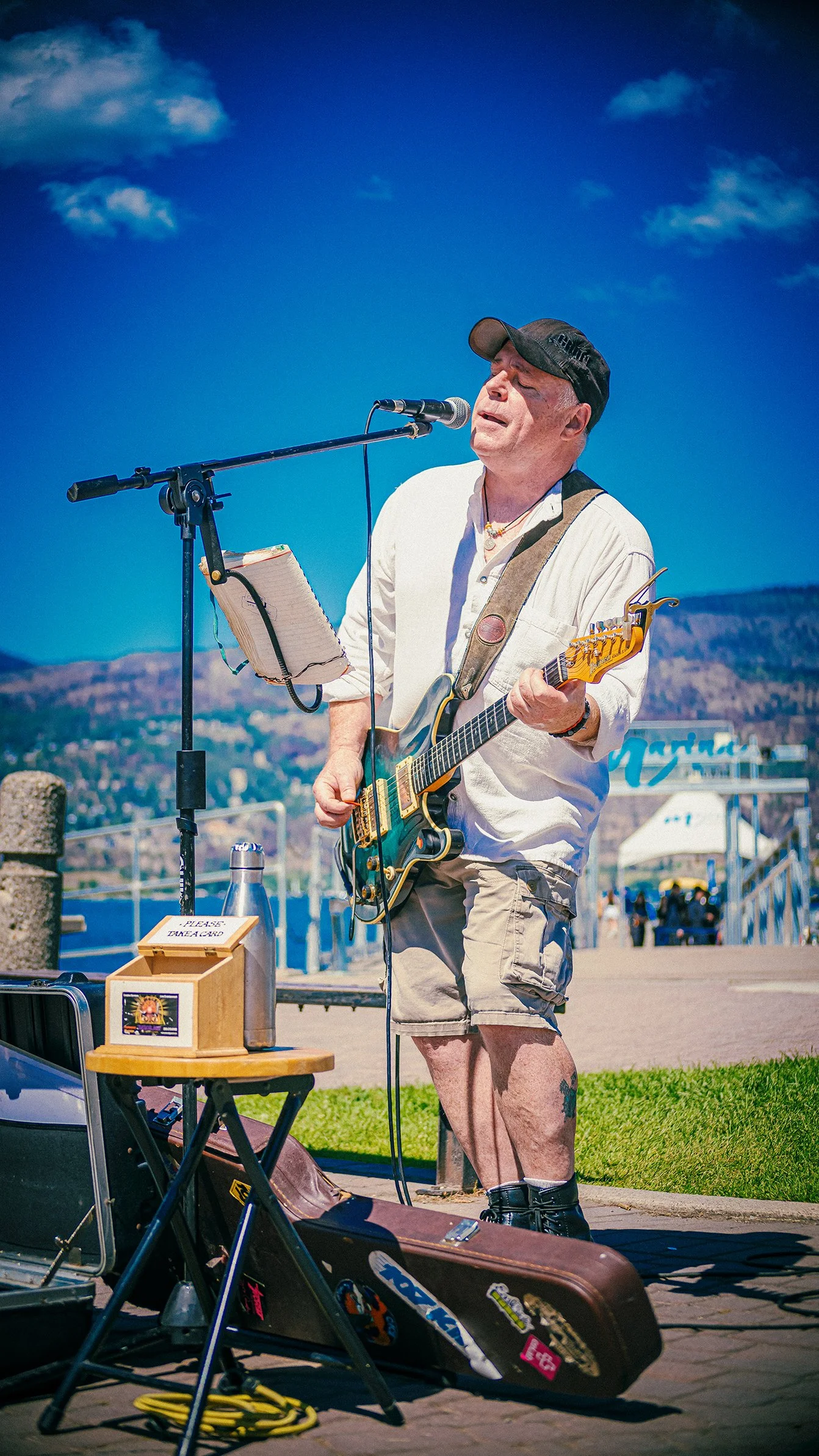 Busker ray-2.jpg