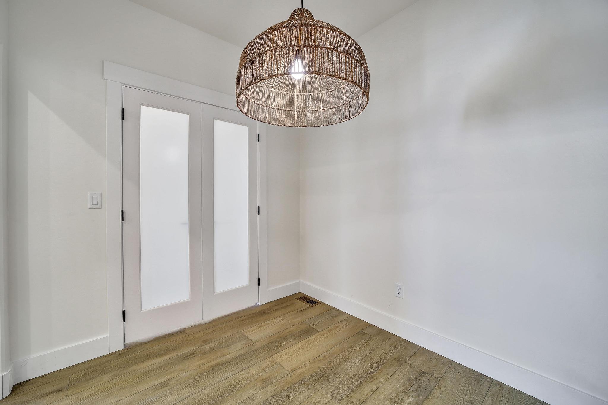 759 Heidi Terrace - 27.jpg