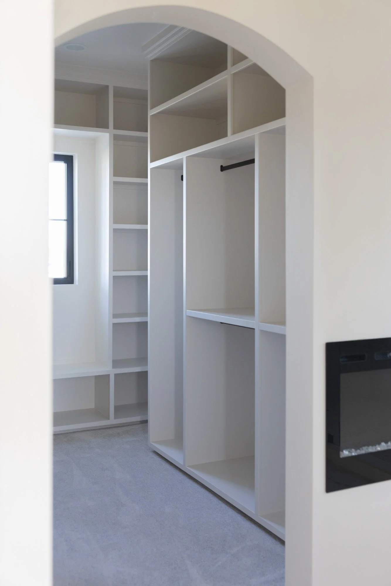 Primary Bsthroom-8.jpg