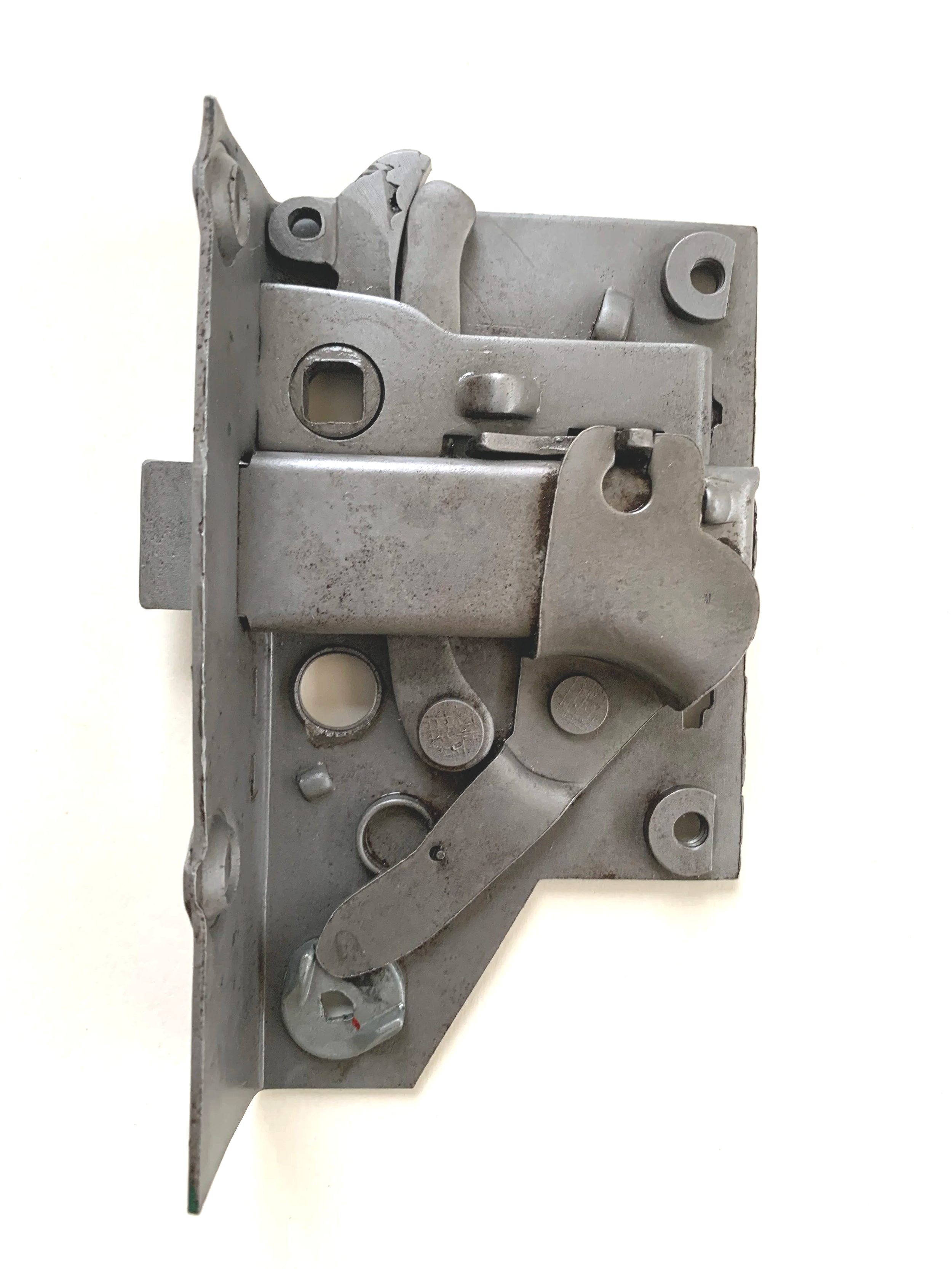 Chevrolet GMC 1947-1955 rear panel suburban rear bard door latch