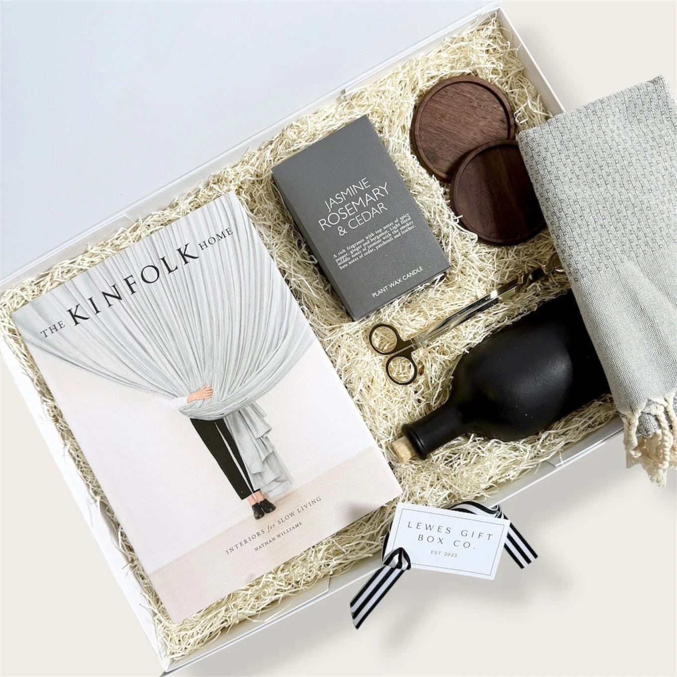THE KINFOLK HOME