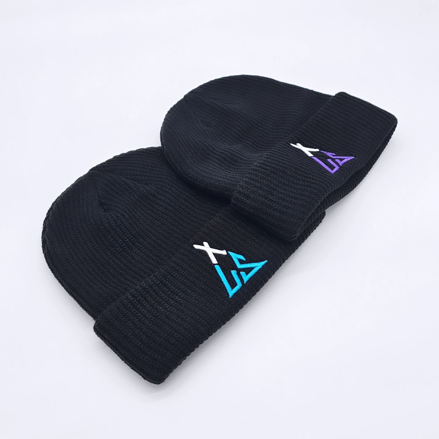 ITS BEANIE SEASON!!!

#native #nativeamerican #indigenous #nativepride # indigenousart #indian #fyp #indigenousclothing