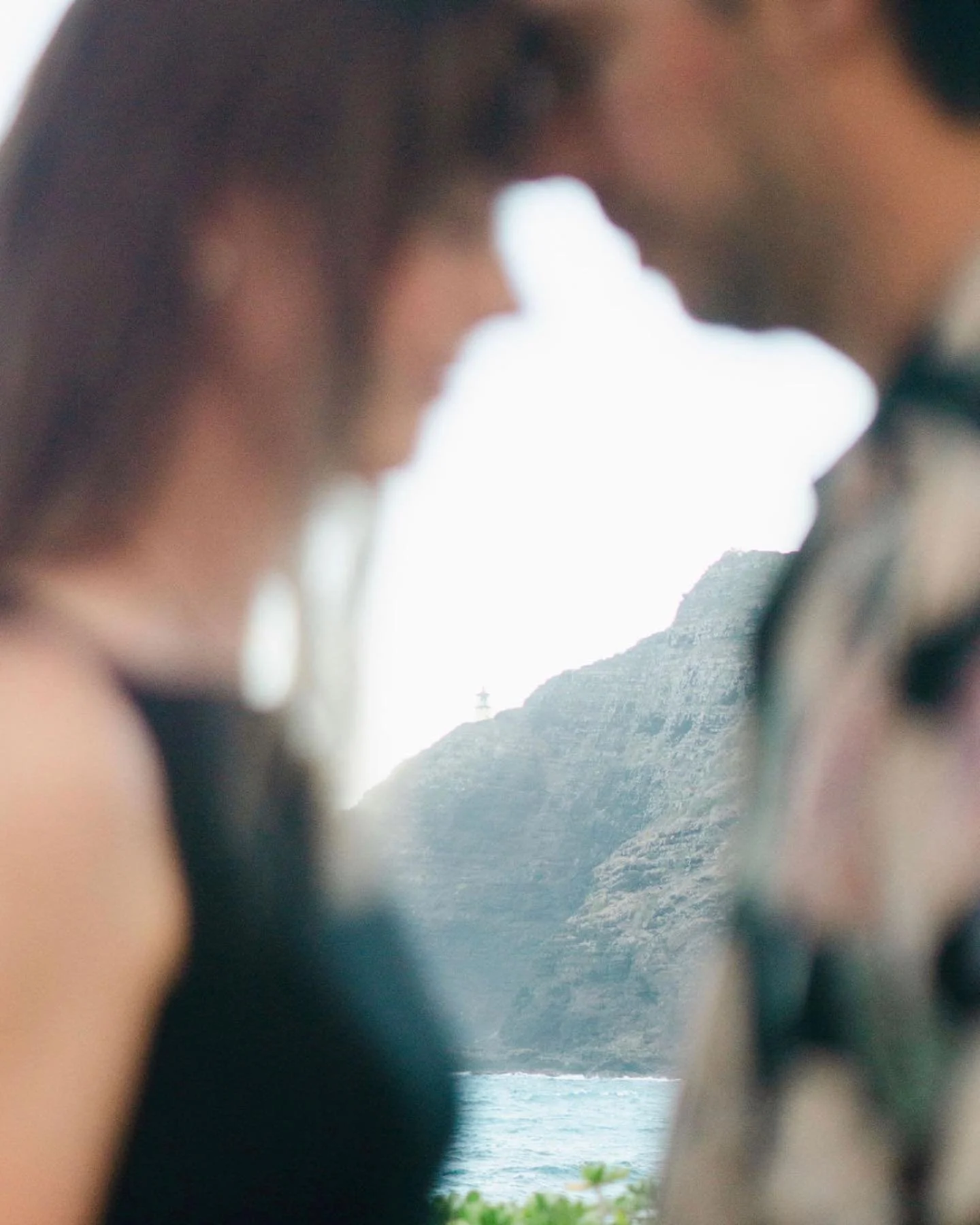 makapu&rsquo;u moments 

#kumaikophoto #honoluluphotographer #oahuweddingphotographer #hawaiiweddingphotographer #familyphotosoahu #elopementphotographer