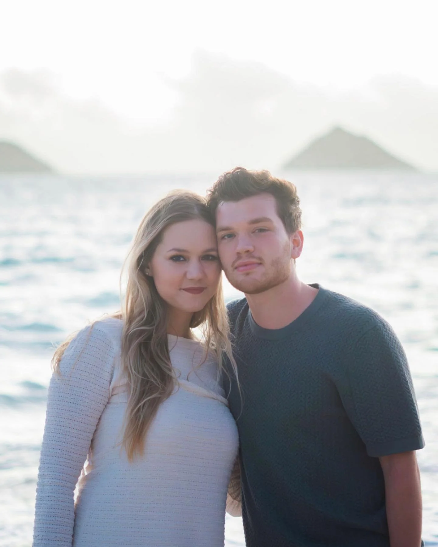 Adaline &amp; David 

#kumaikophoto #honoluluphotographer #oahuweddingphotographer #hawaiiweddingphotographer #familyphotosoahu #elopementphotographer