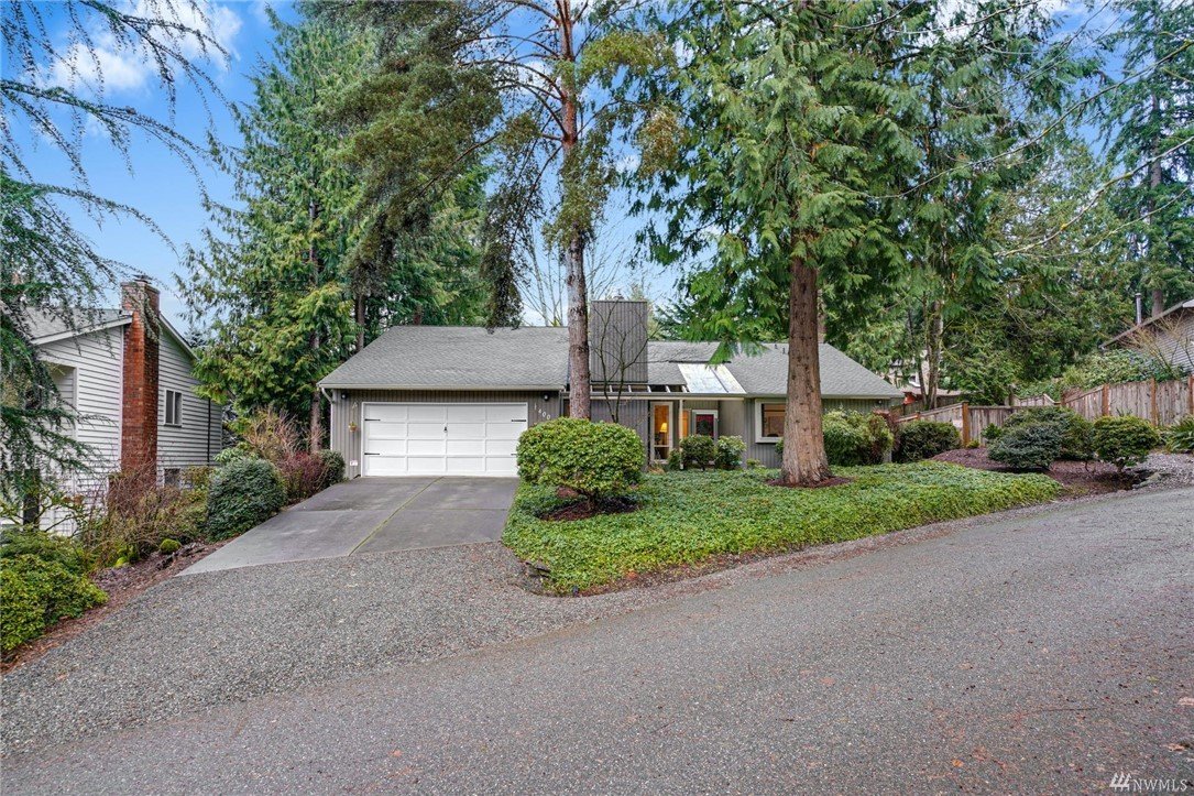 Seller in Issaquah | $1,460,000