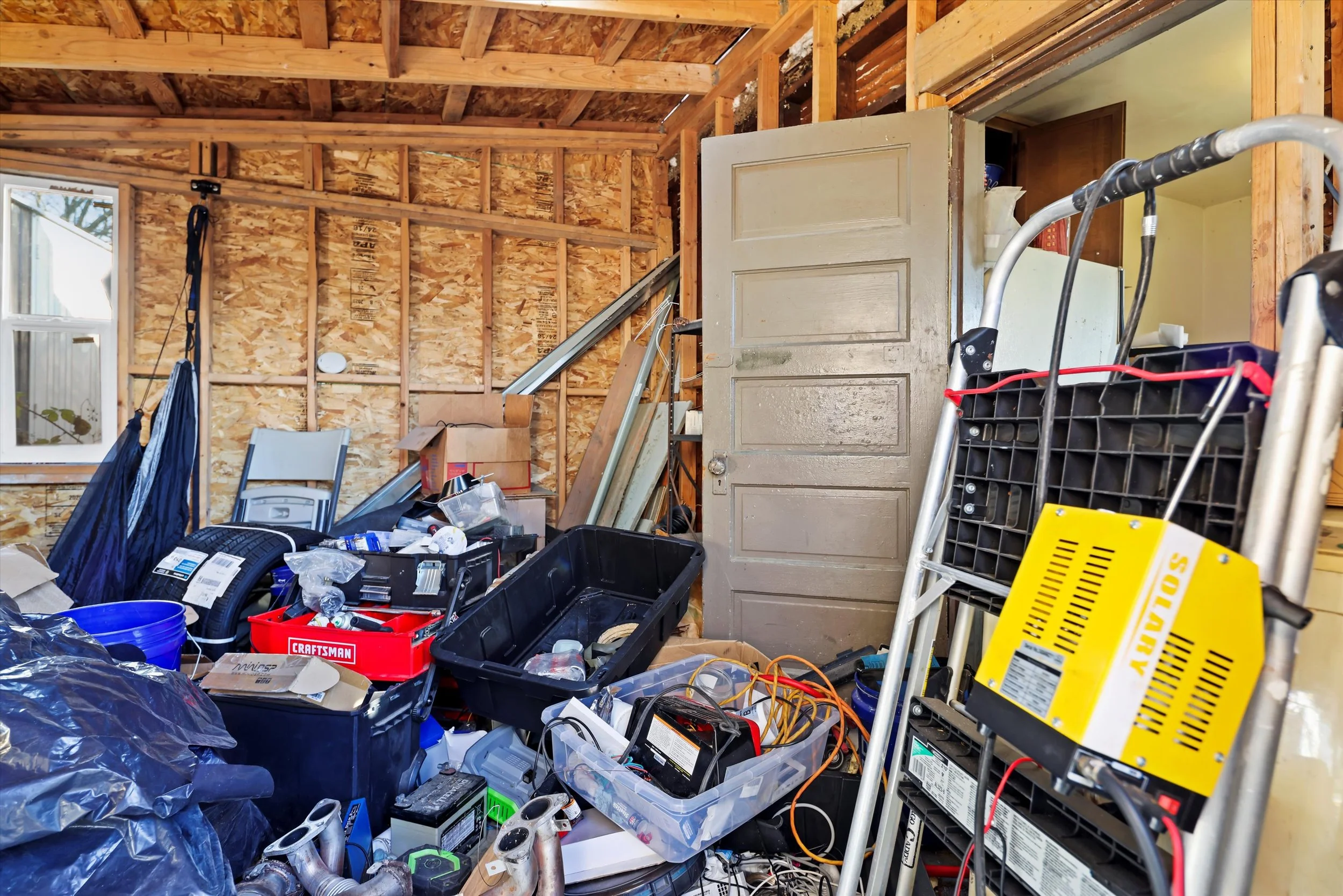 14-4500 S Brandon St (14).jpg