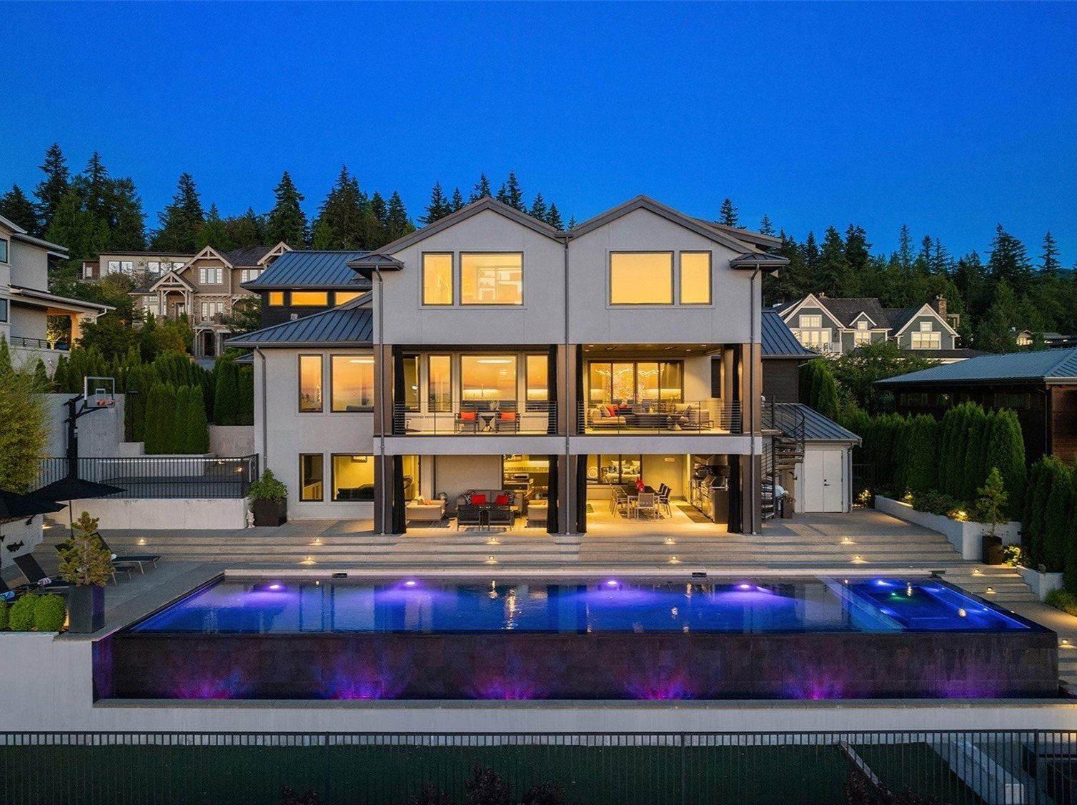 Seller in Issaquah | $5,475,000