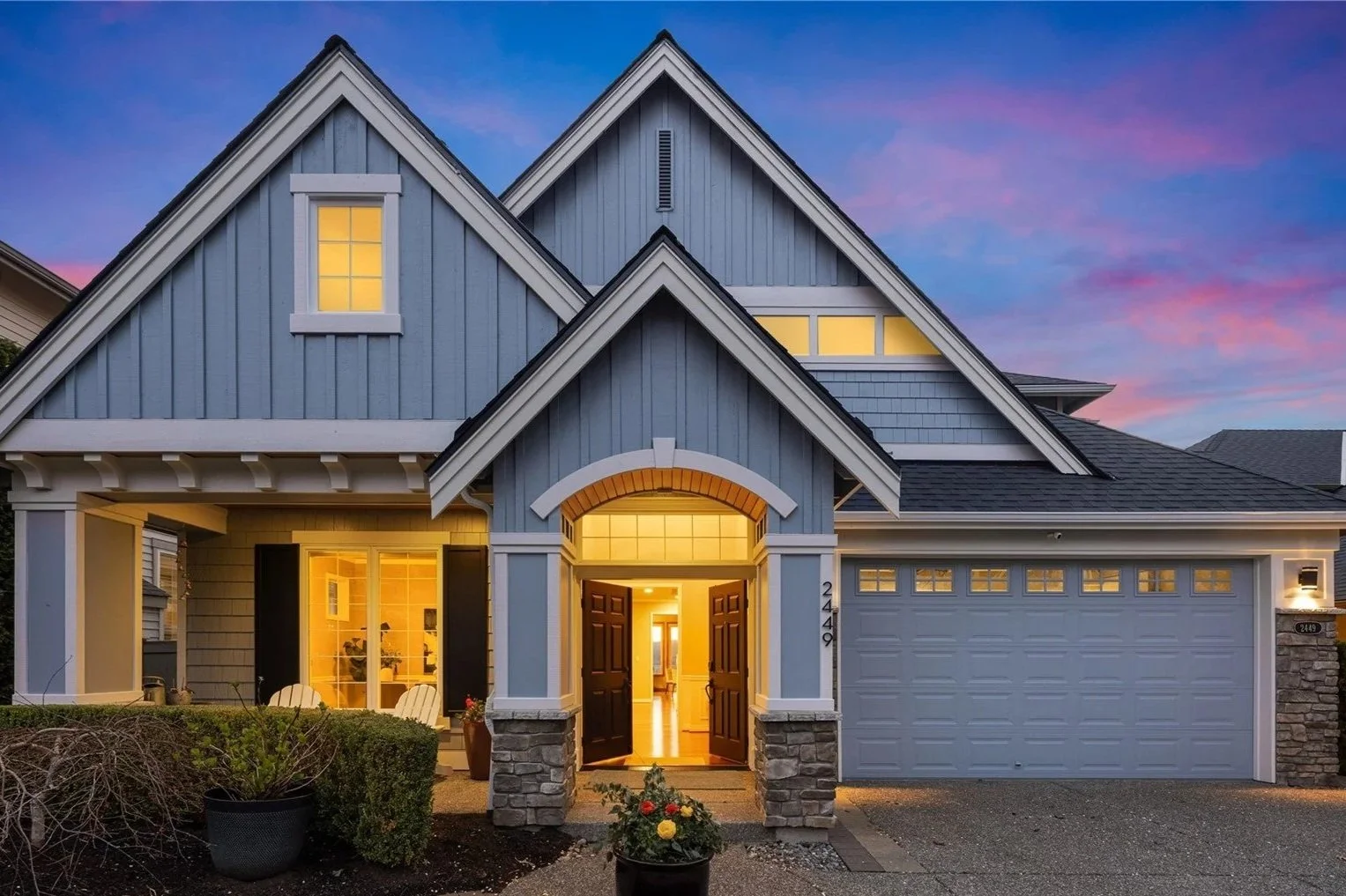 Seller in Issaquah | $2,700,000