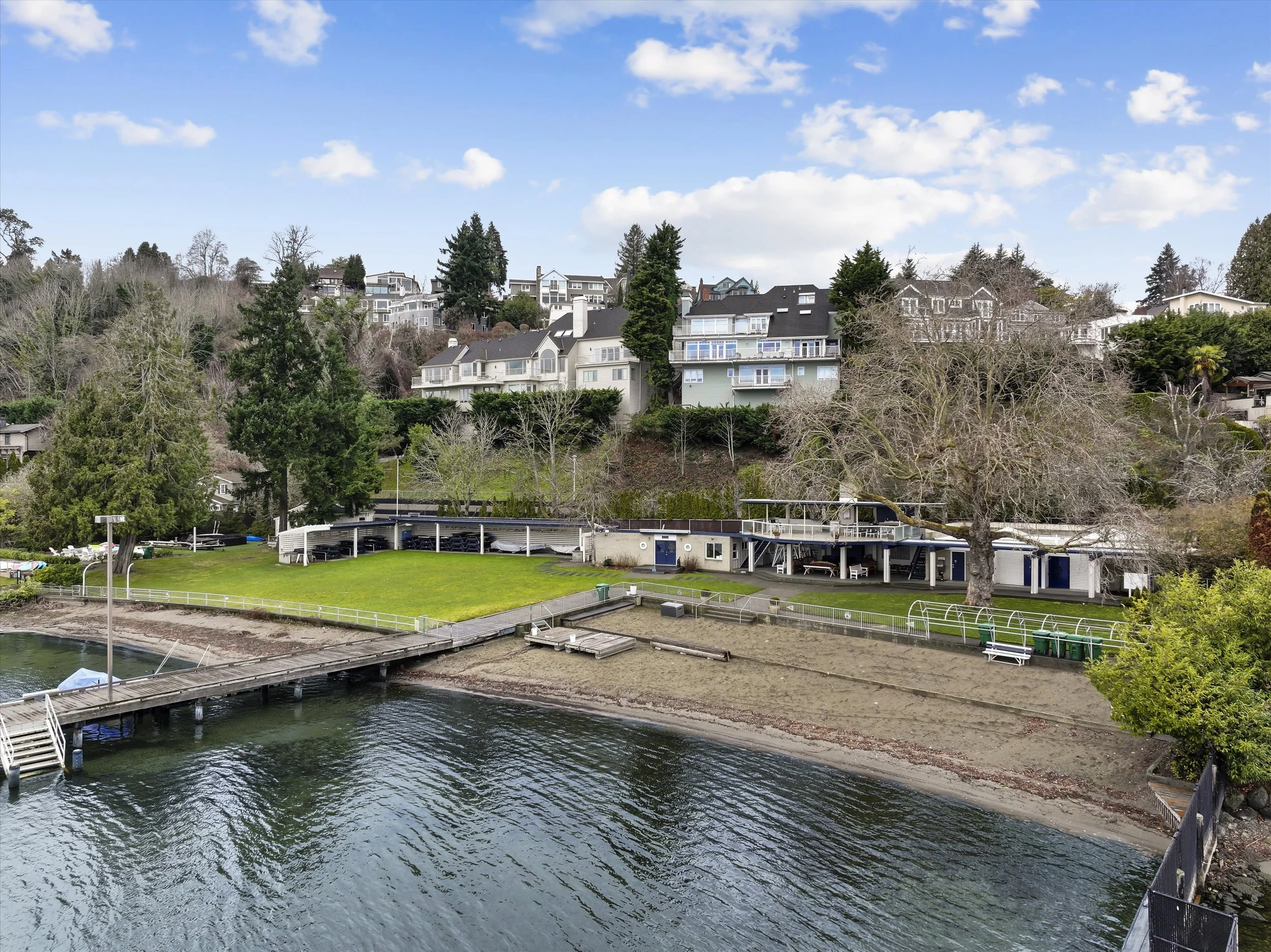 037-3710 NE 41st St0061.jpg