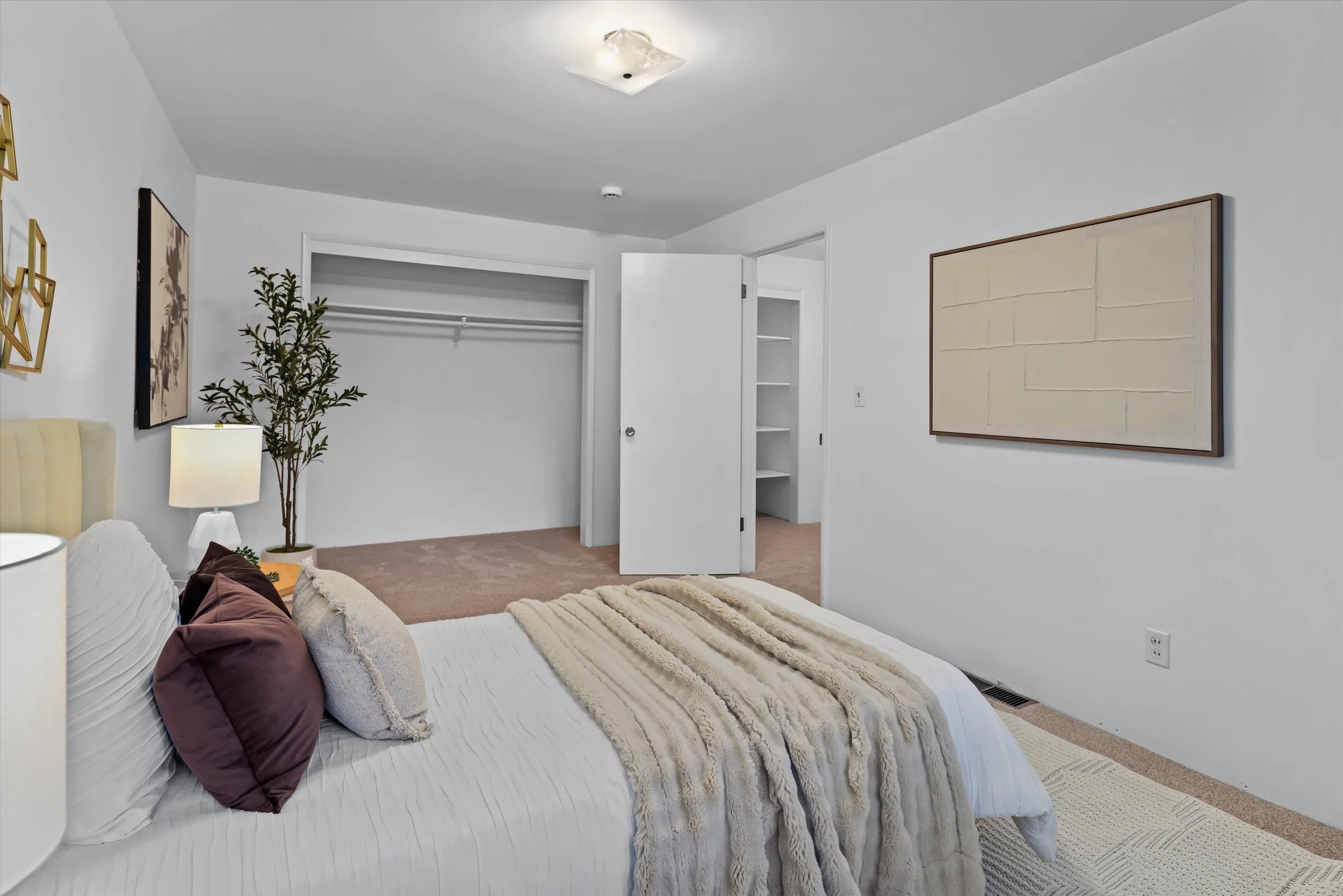 38-12121 NE 66th St (15).jpg