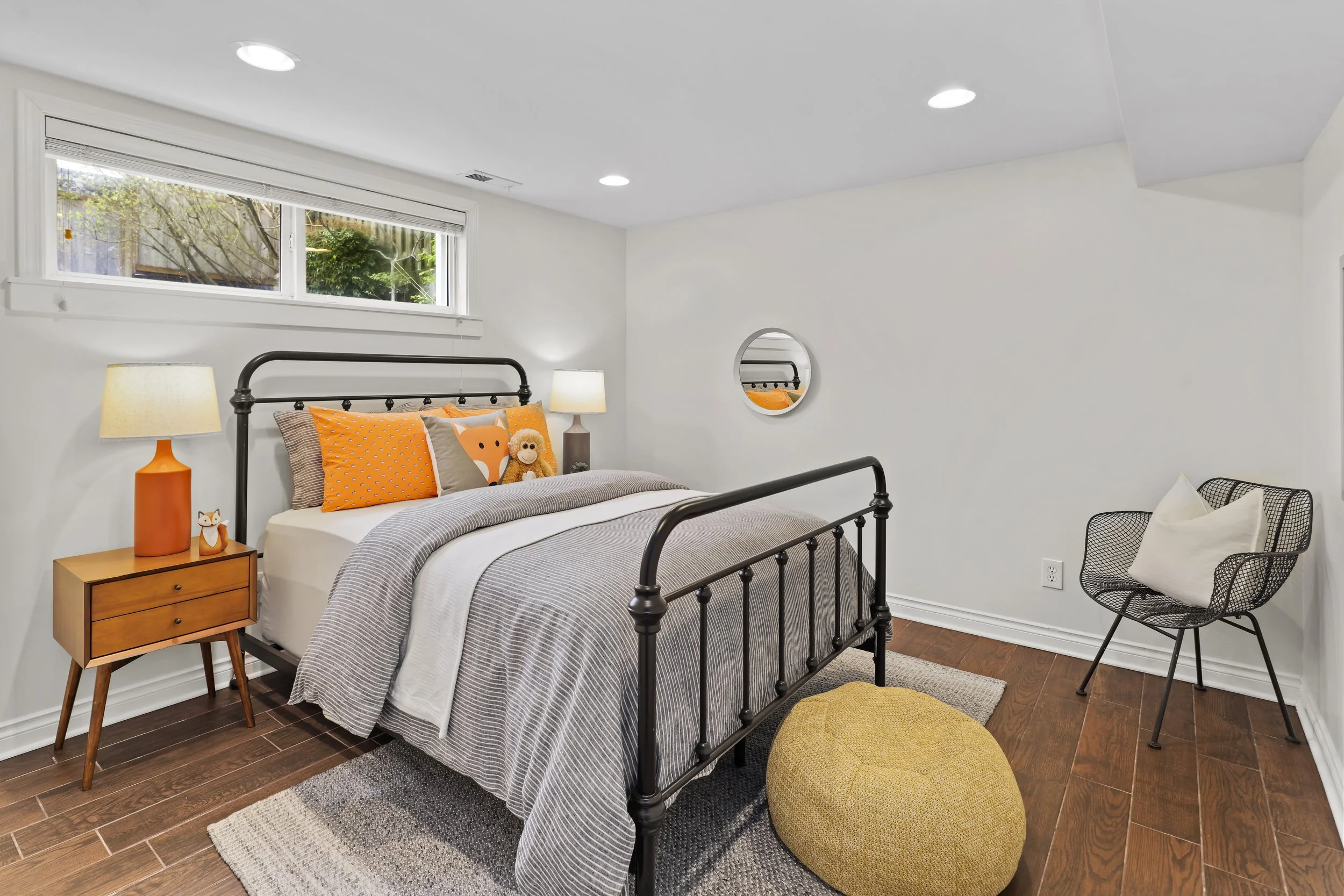 39-3844 30th Ave W (10).jpg