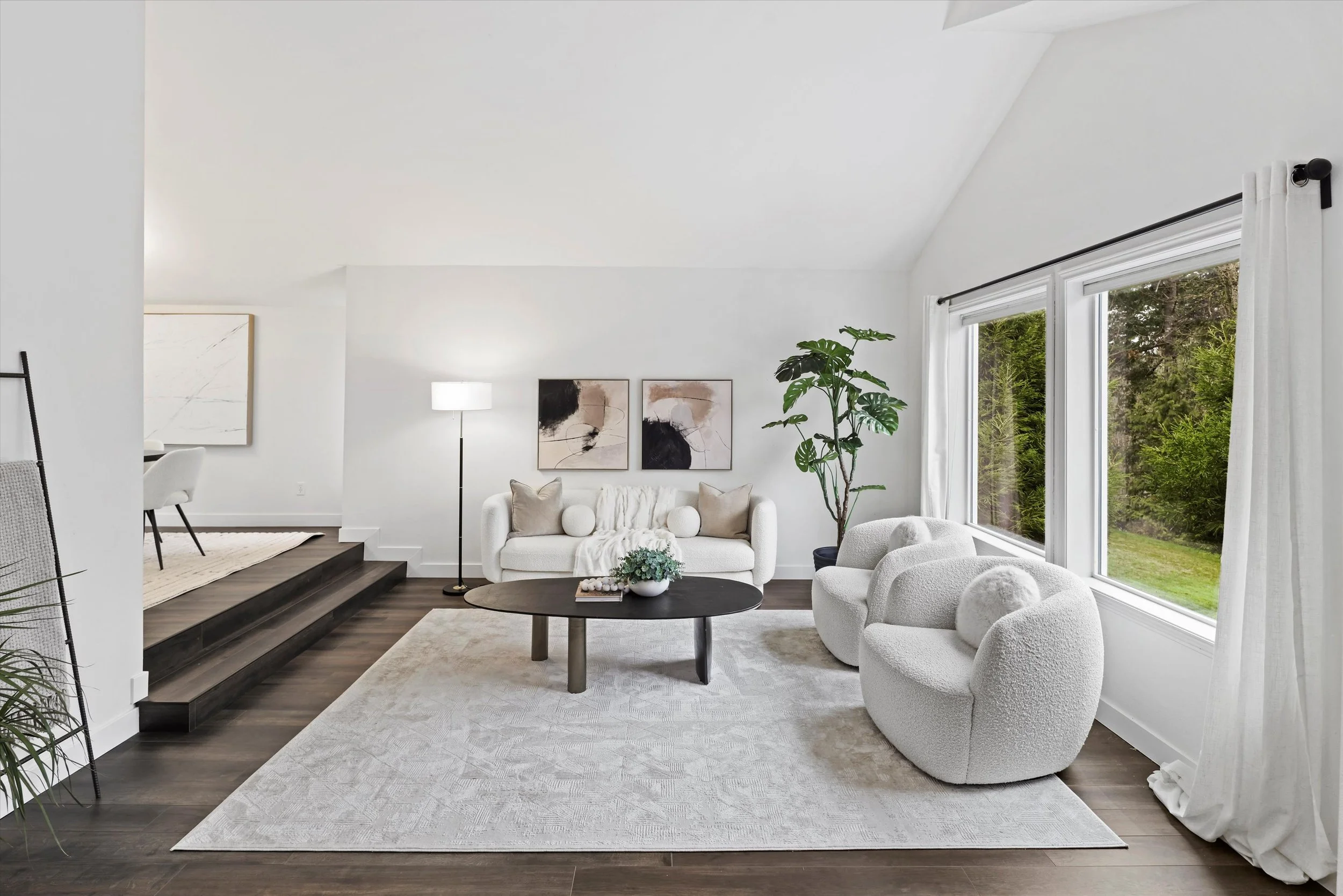 18-26009 222nd Pl SE (2).jpg