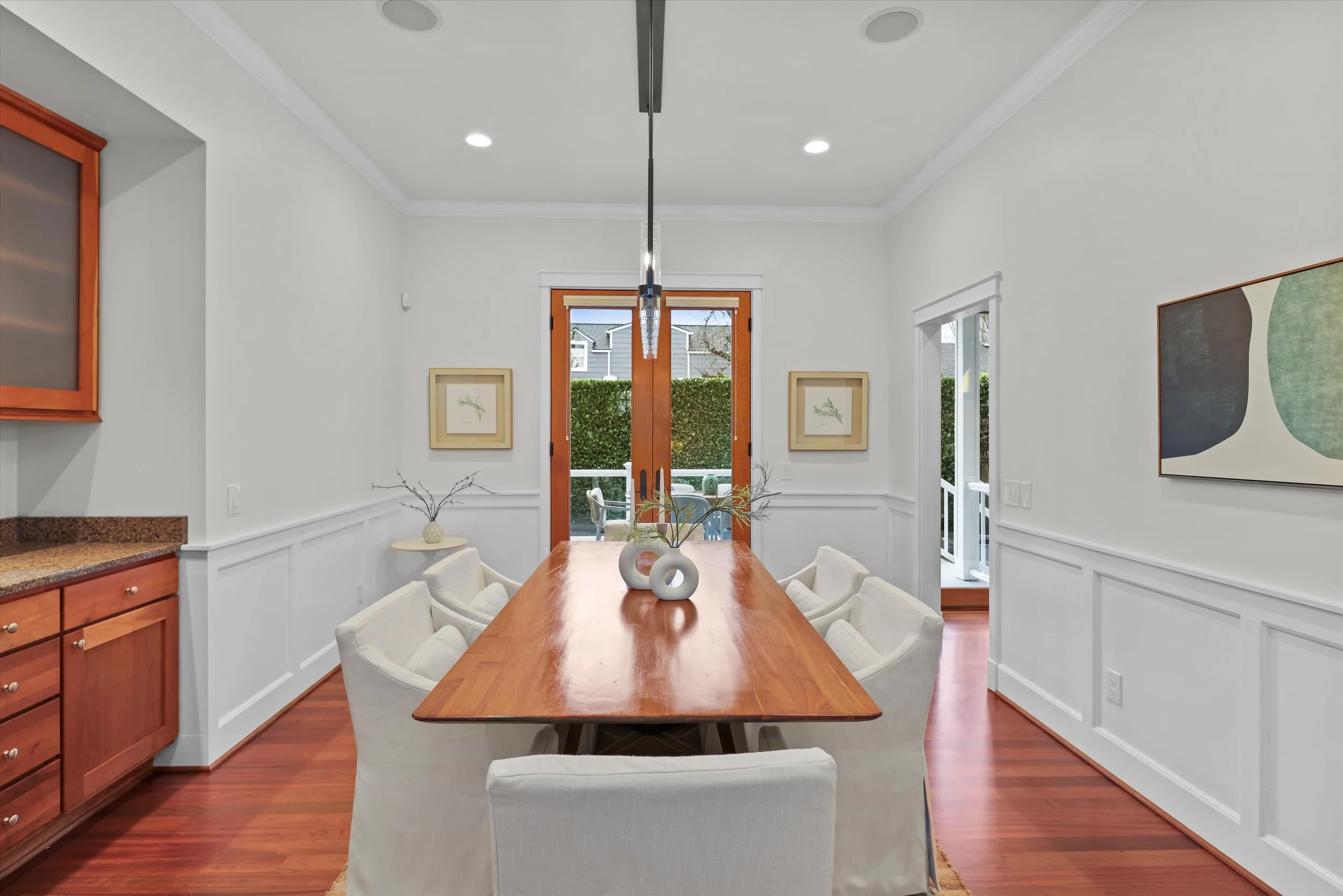 082-3710 NE 41st St0022.jpg