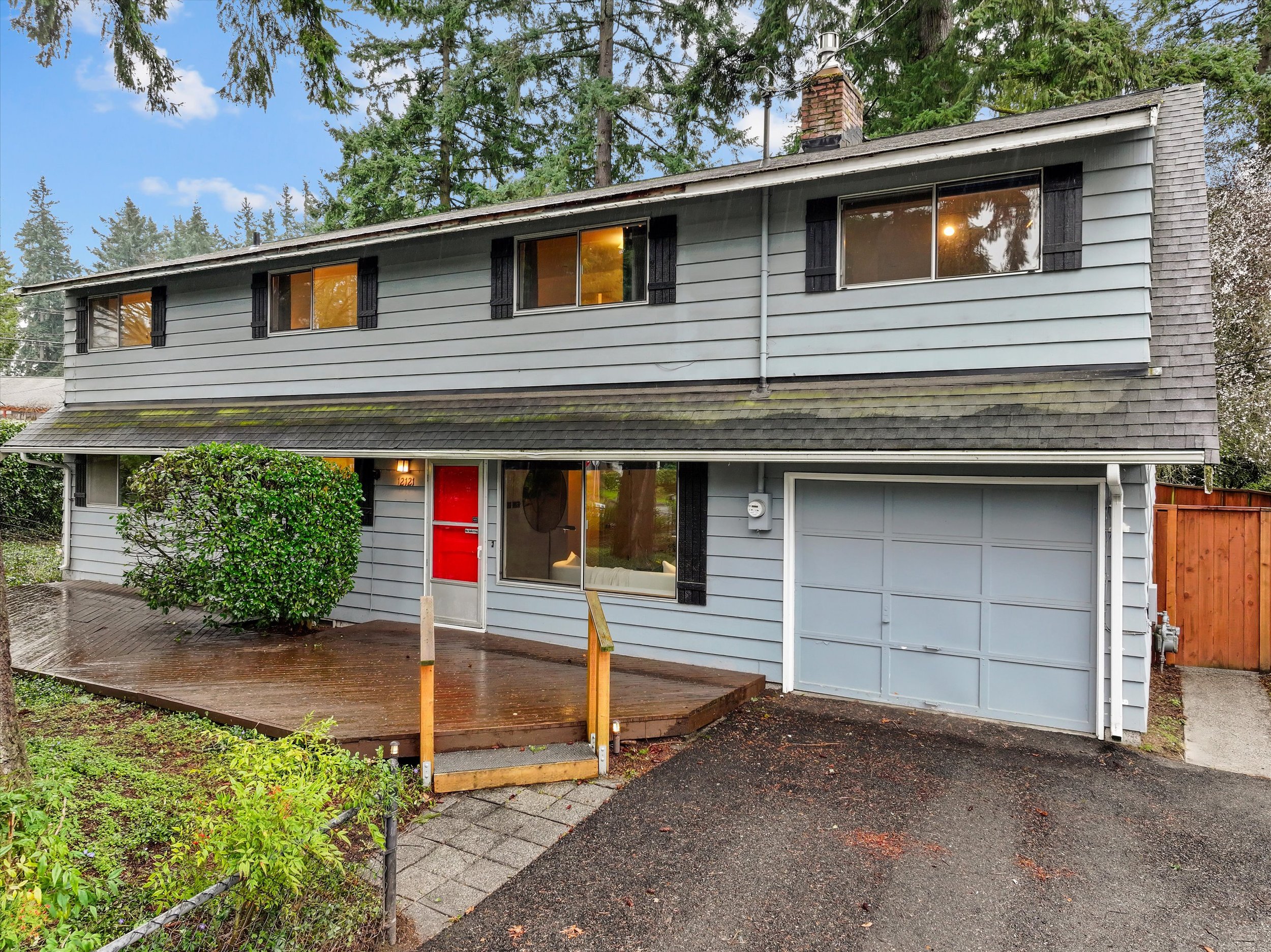 03-12121 NE 66th St (5).jpg