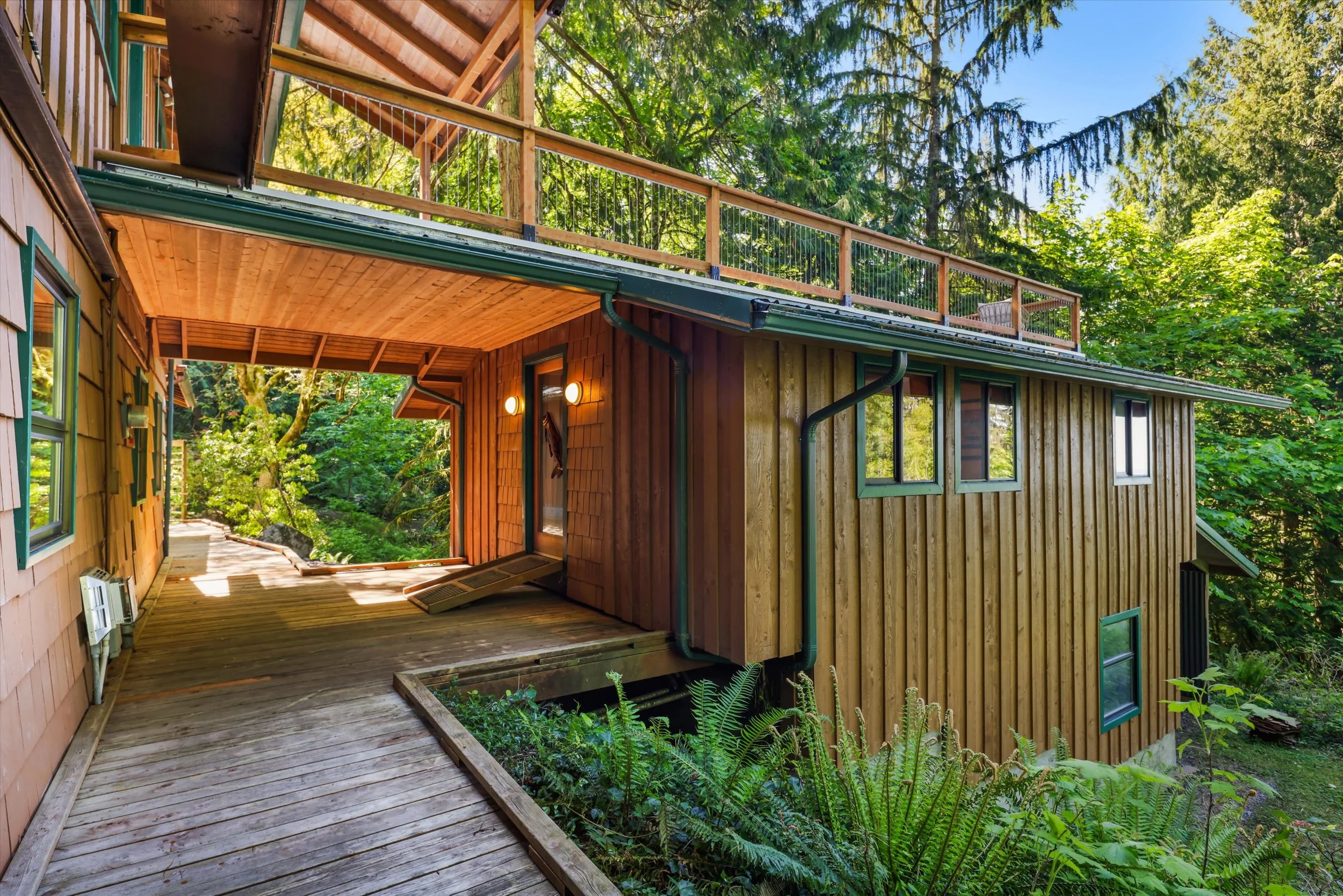 17-18503 SE 64th Way (9).jpg