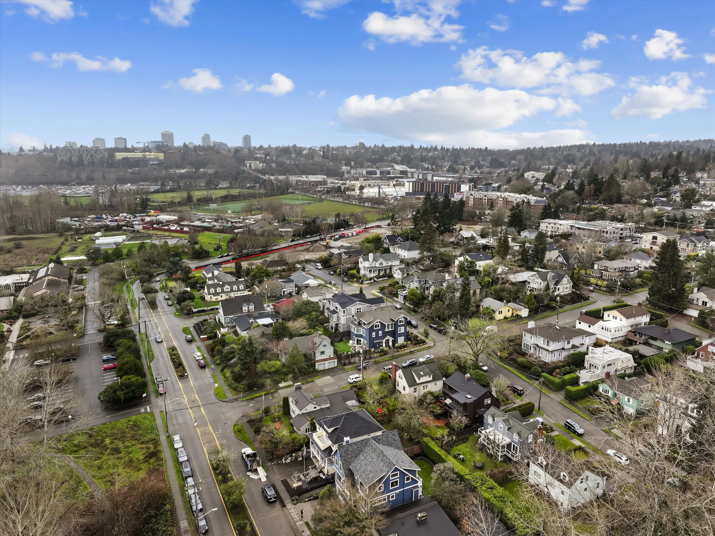 047-3710 NE 41st St0075.jpg