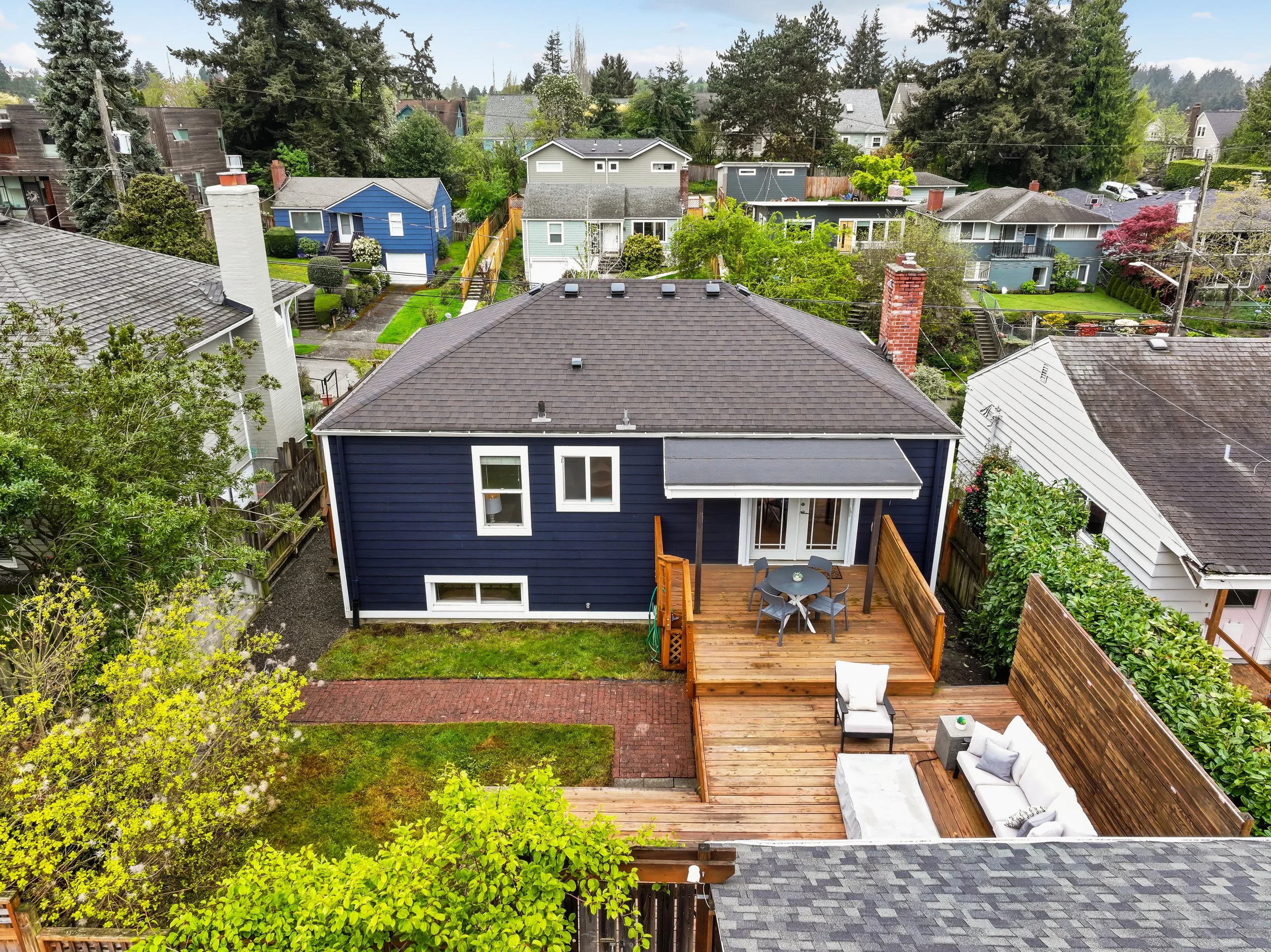 51-new 3844 30th Ave W (3).jpg