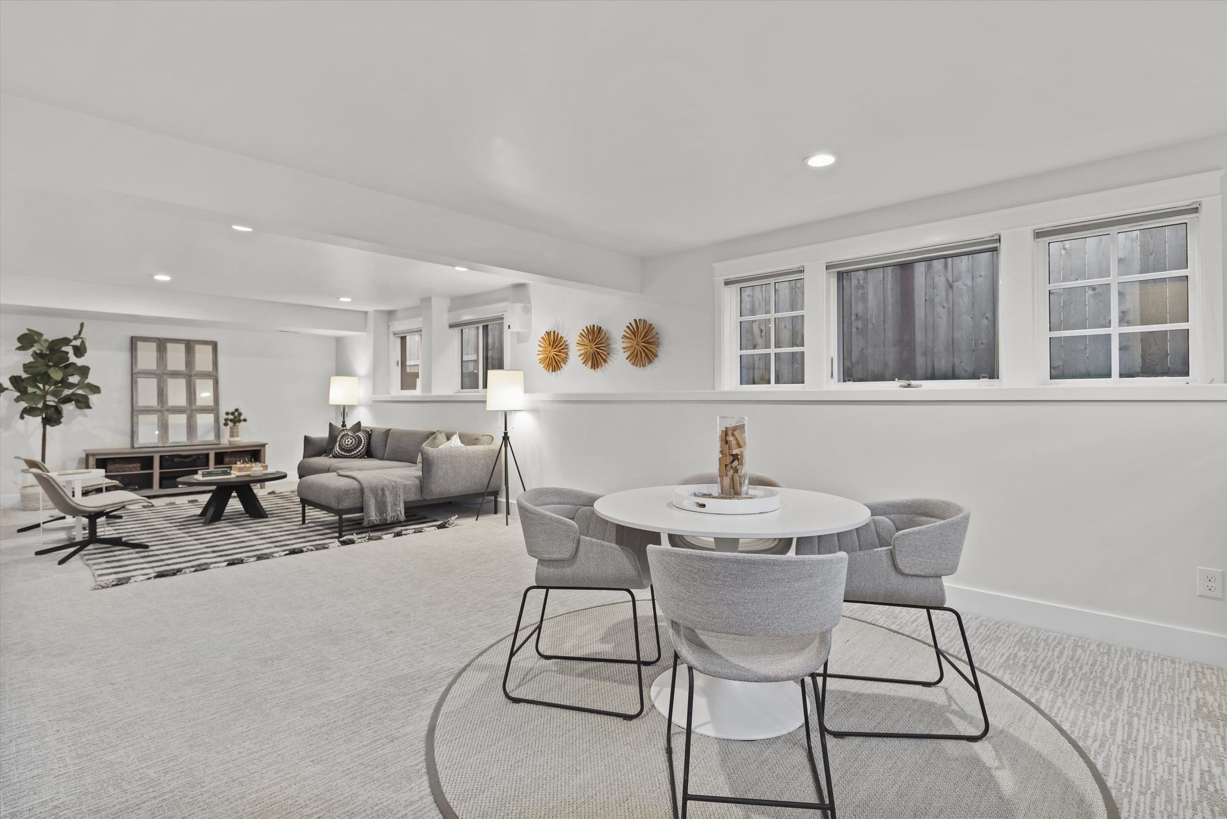 088-3710 NE 41st St0013.jpg