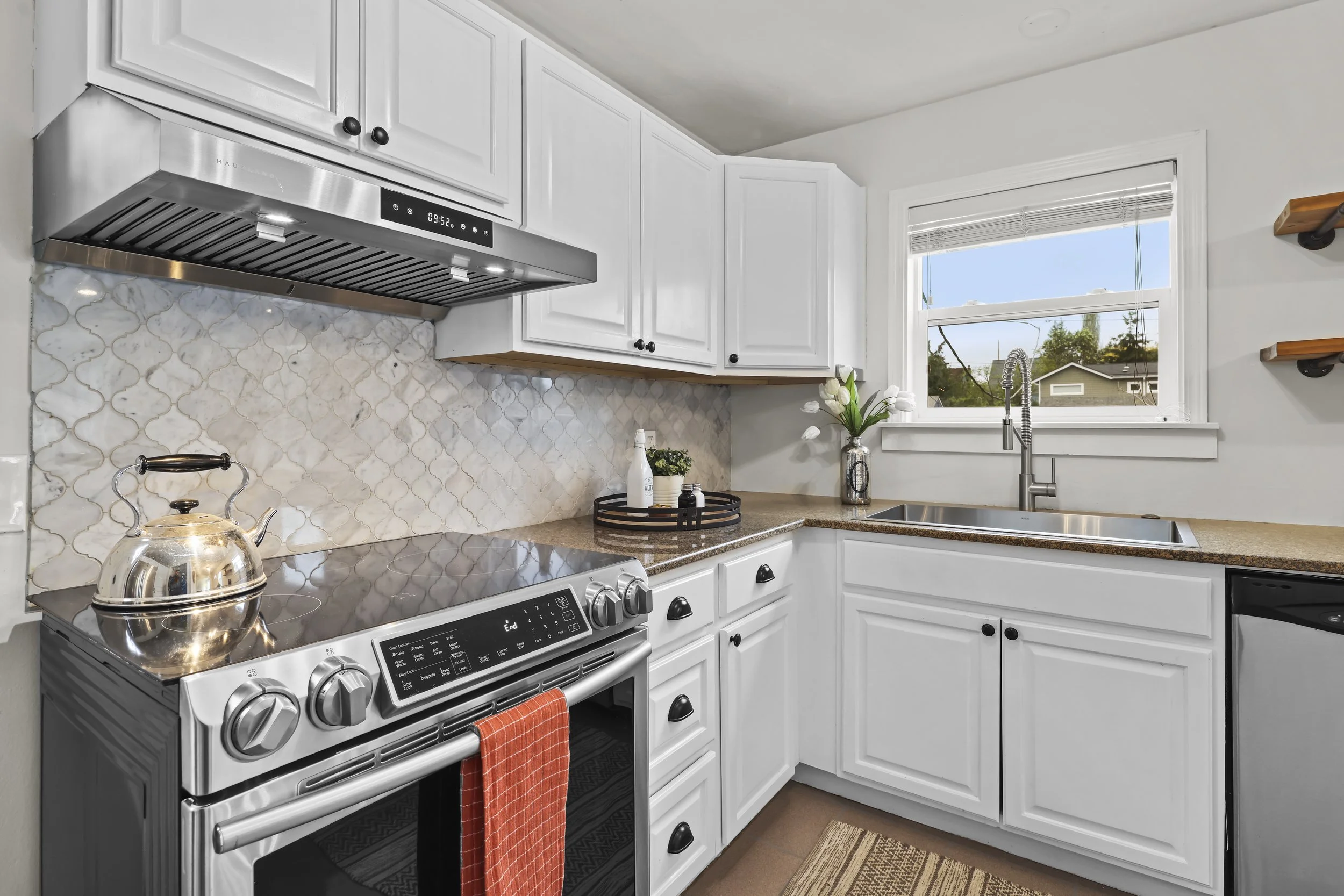 35-3844 30th Ave W (23).jpg