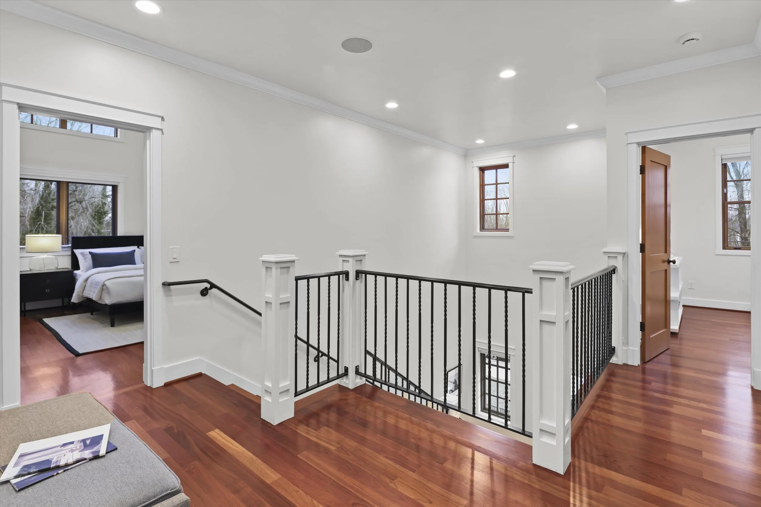 058-3710 NE 41st St0048.jpg