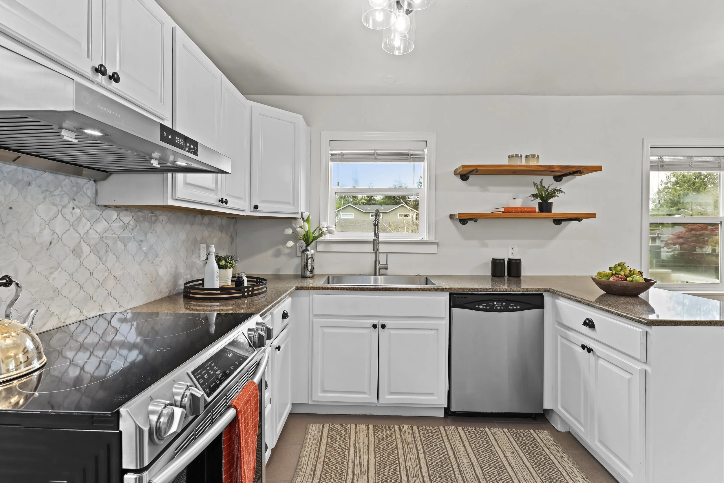 34-3844 30th Ave W (22).jpg