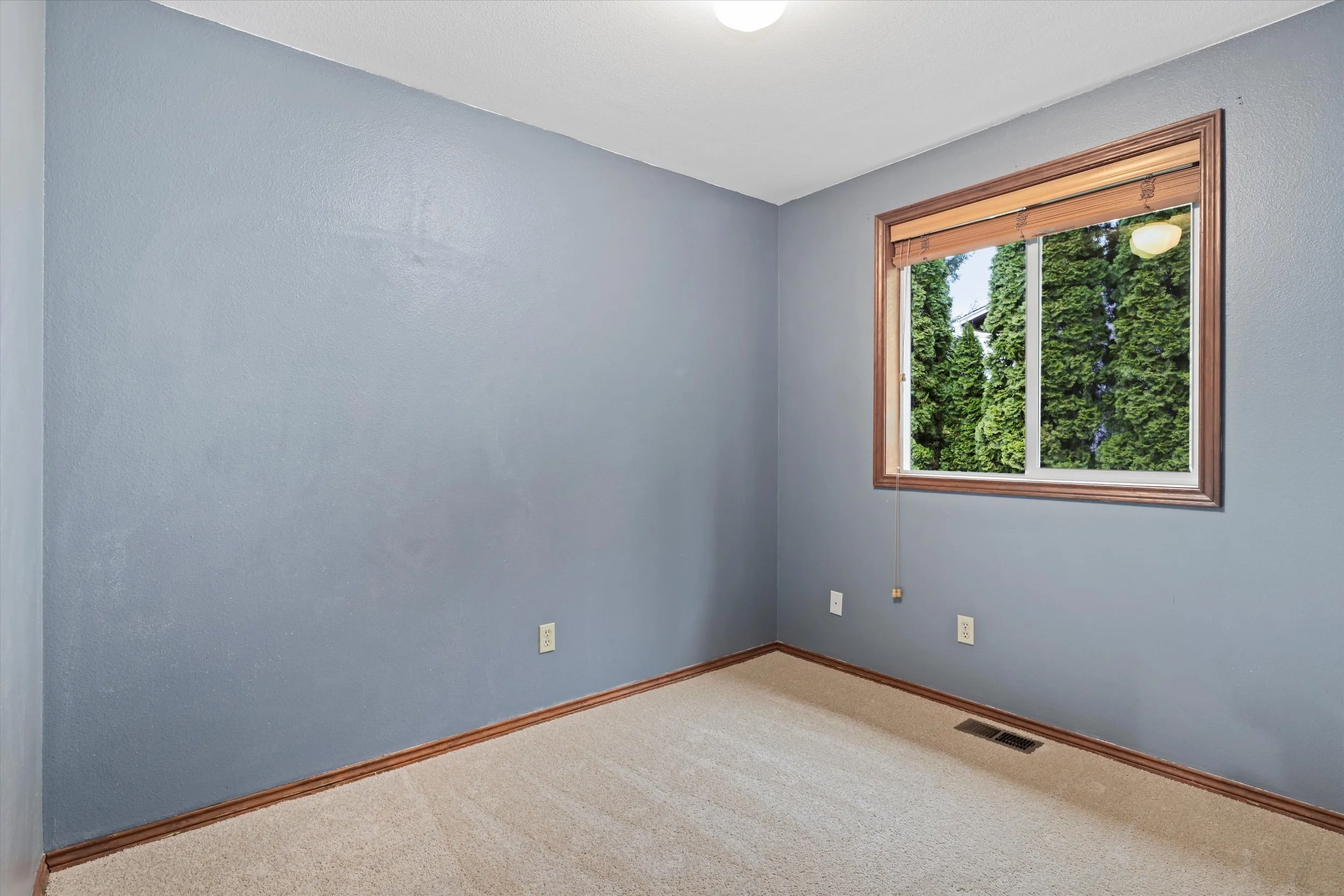 47-26009 222nd Pl SE (23).jpg