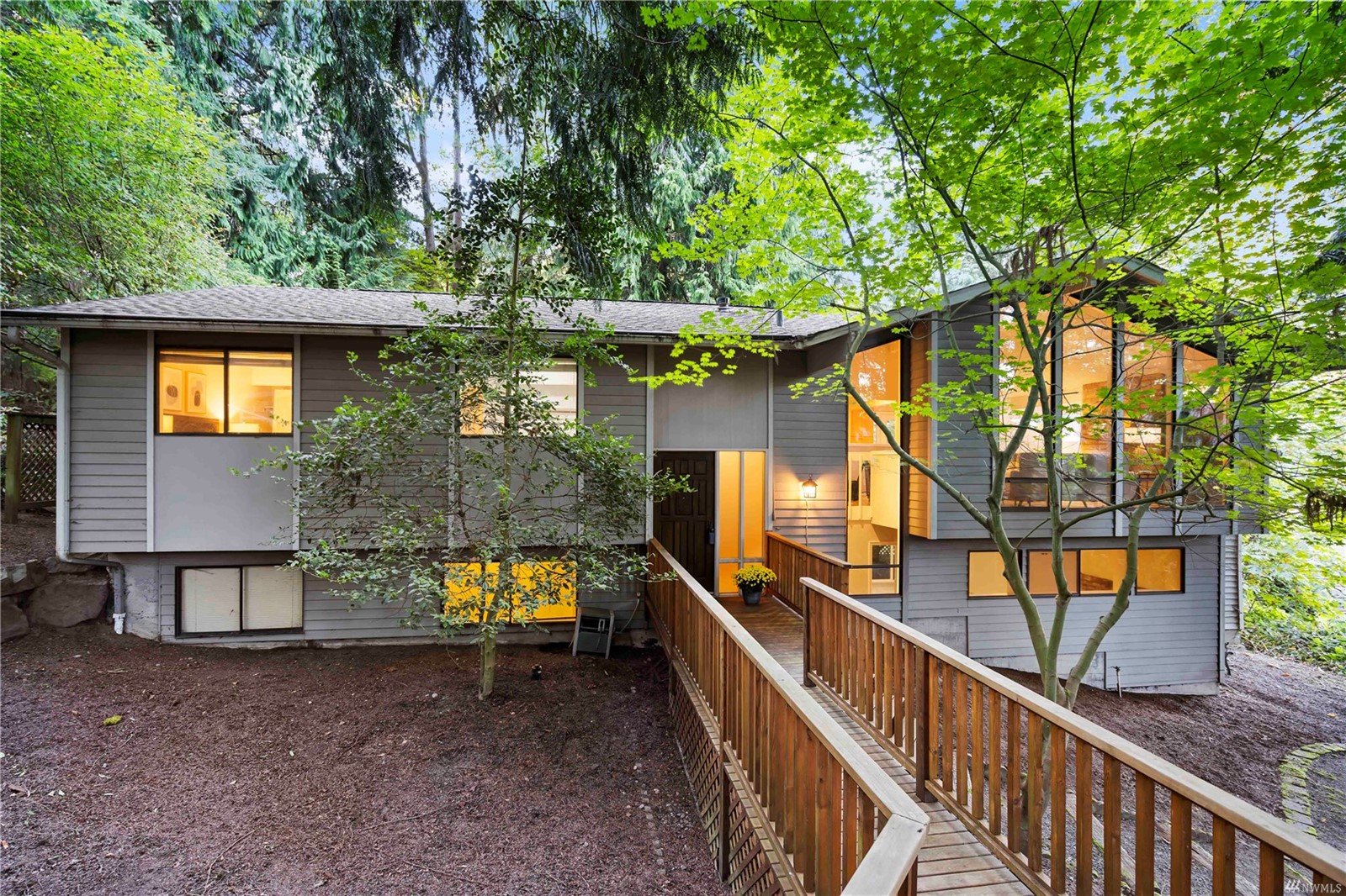 Seller in Issaquah | $1,110,000