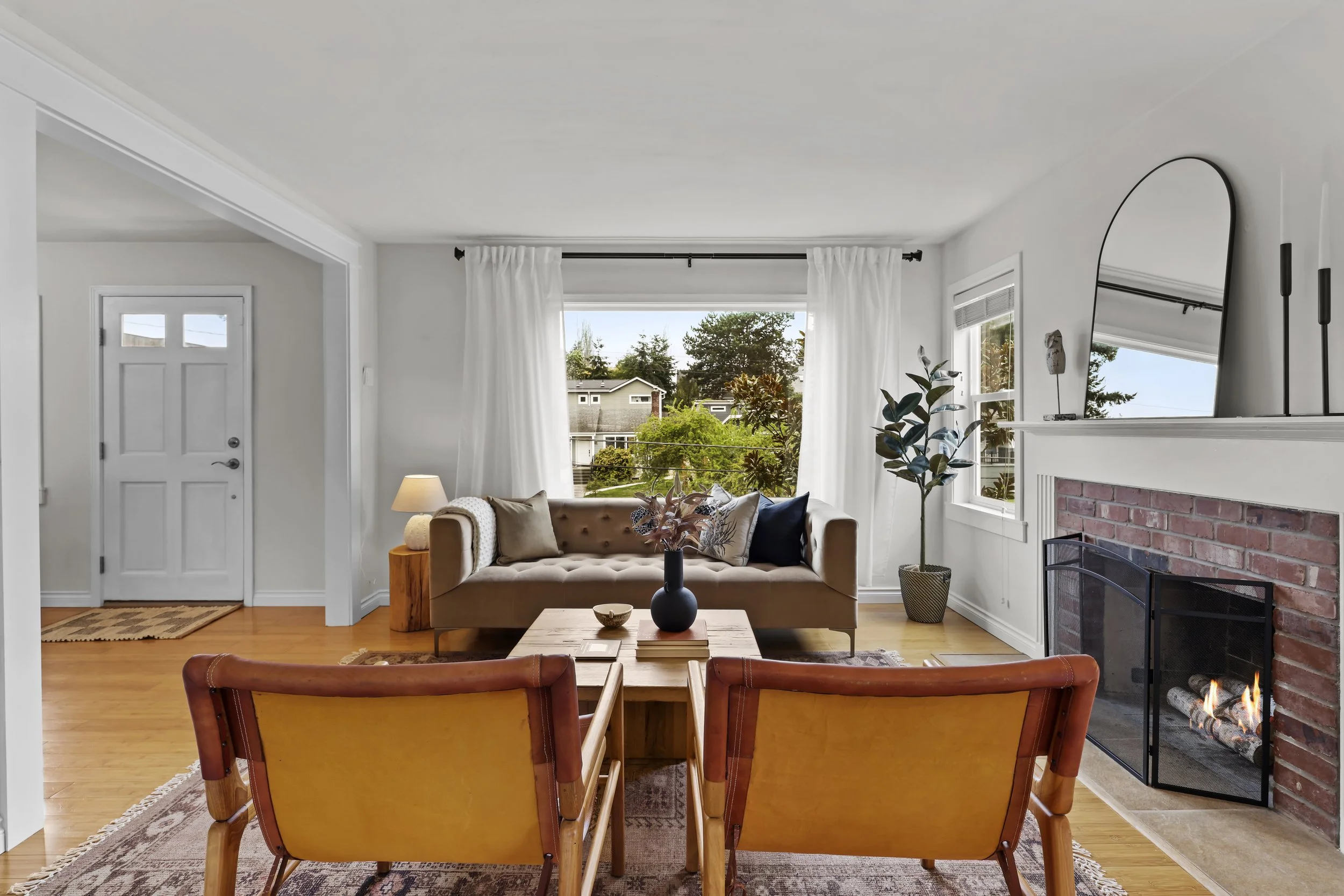 22-3844 30th Ave W (18).jpg