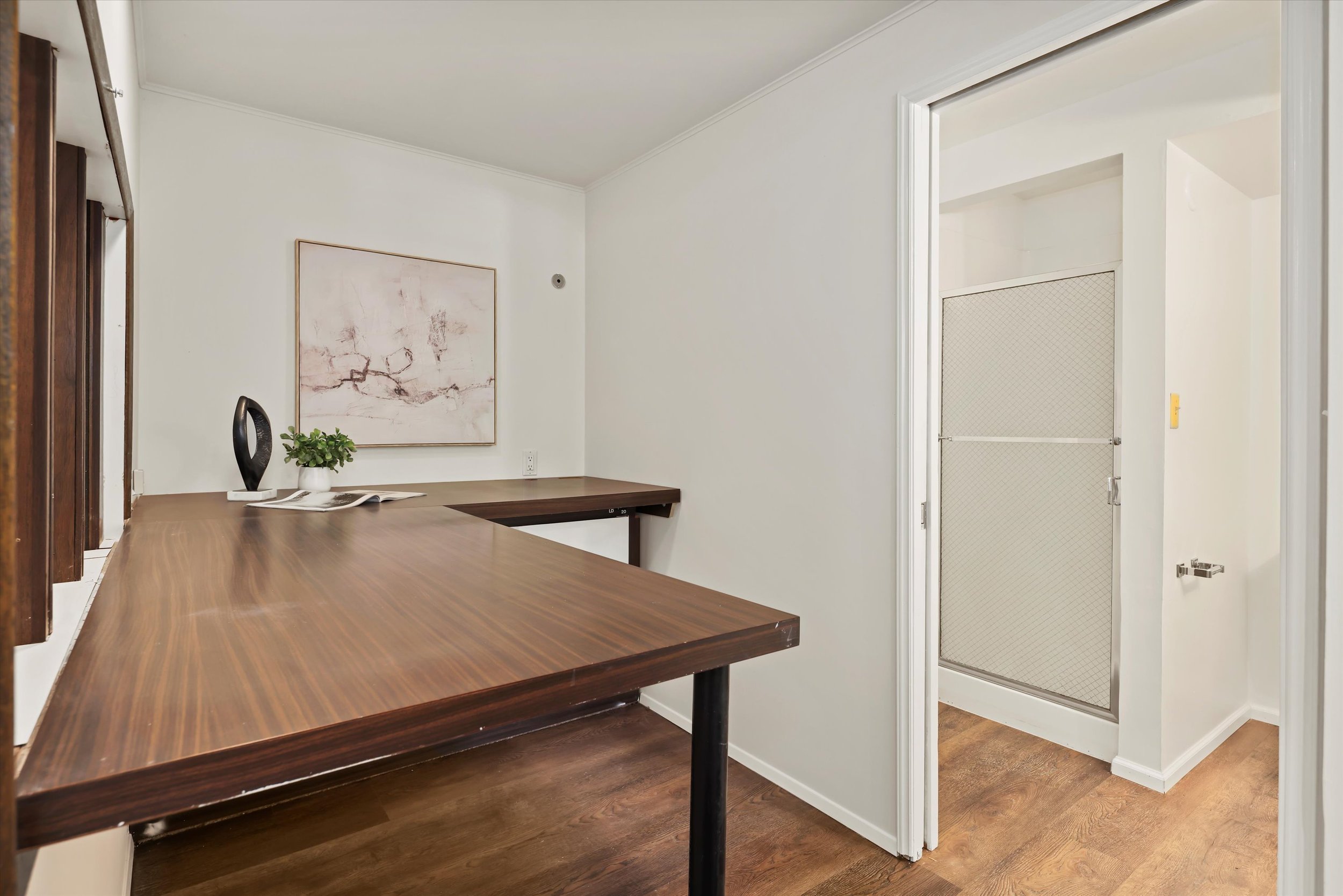 37-14905 SE 46TH PL (19).jpg