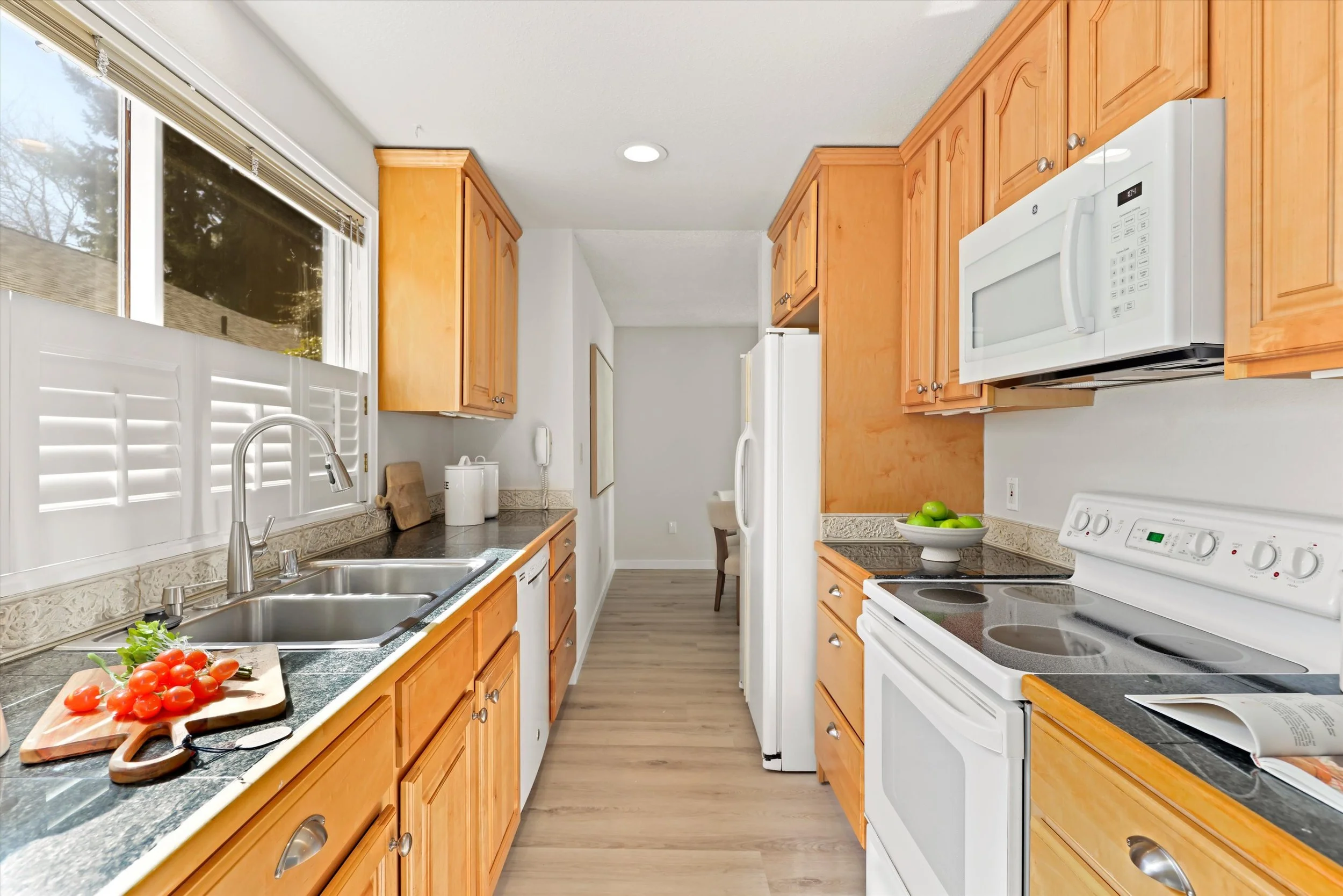 17-1230 101st Pl NE (6).jpg