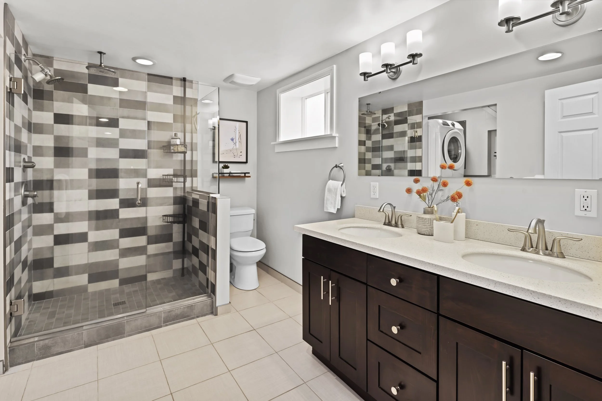 43-3844 30th Ave W (39).jpg