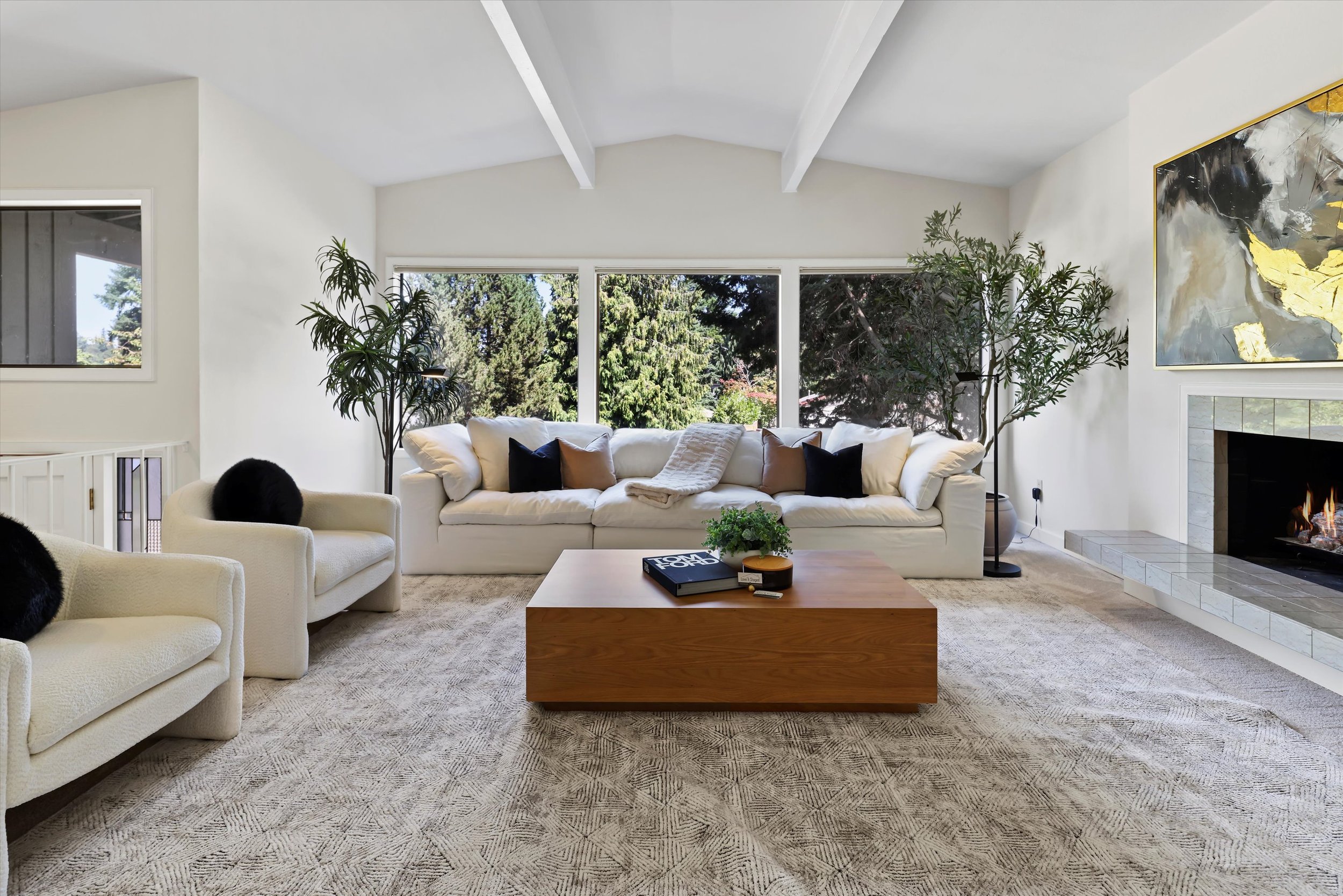 25-14905 SE 46TH PL (31).jpg