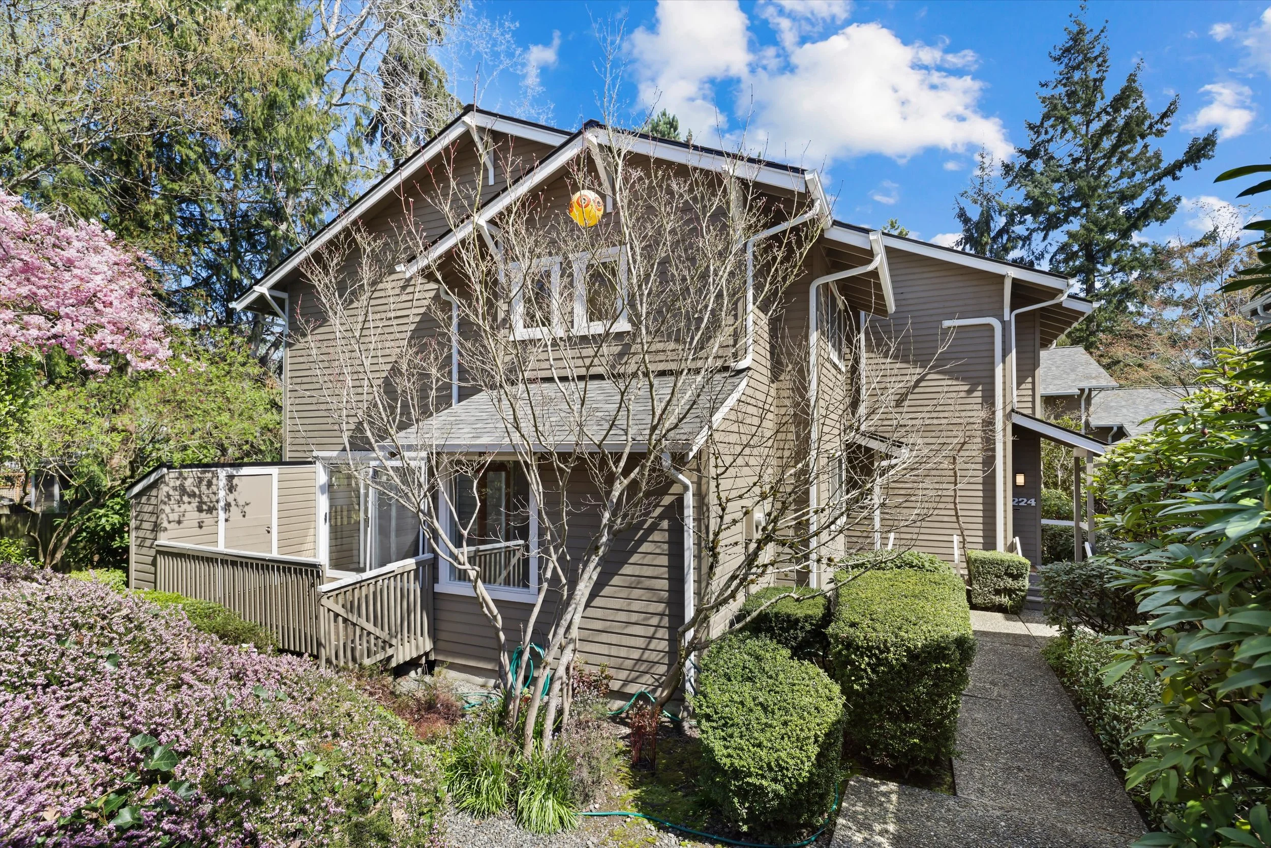 02-1230 101st Pl NE (4).jpg