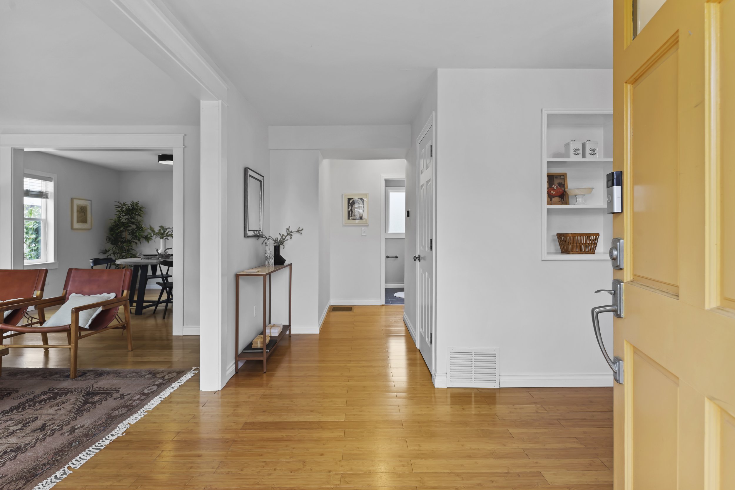 20-3844 30th Ave W (30).jpg