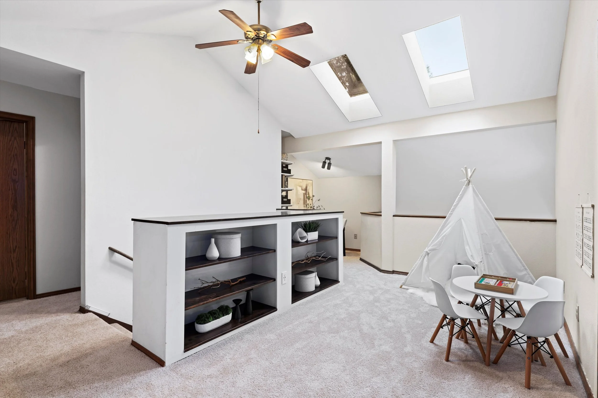 33-26009 222nd Pl SE (17).jpg