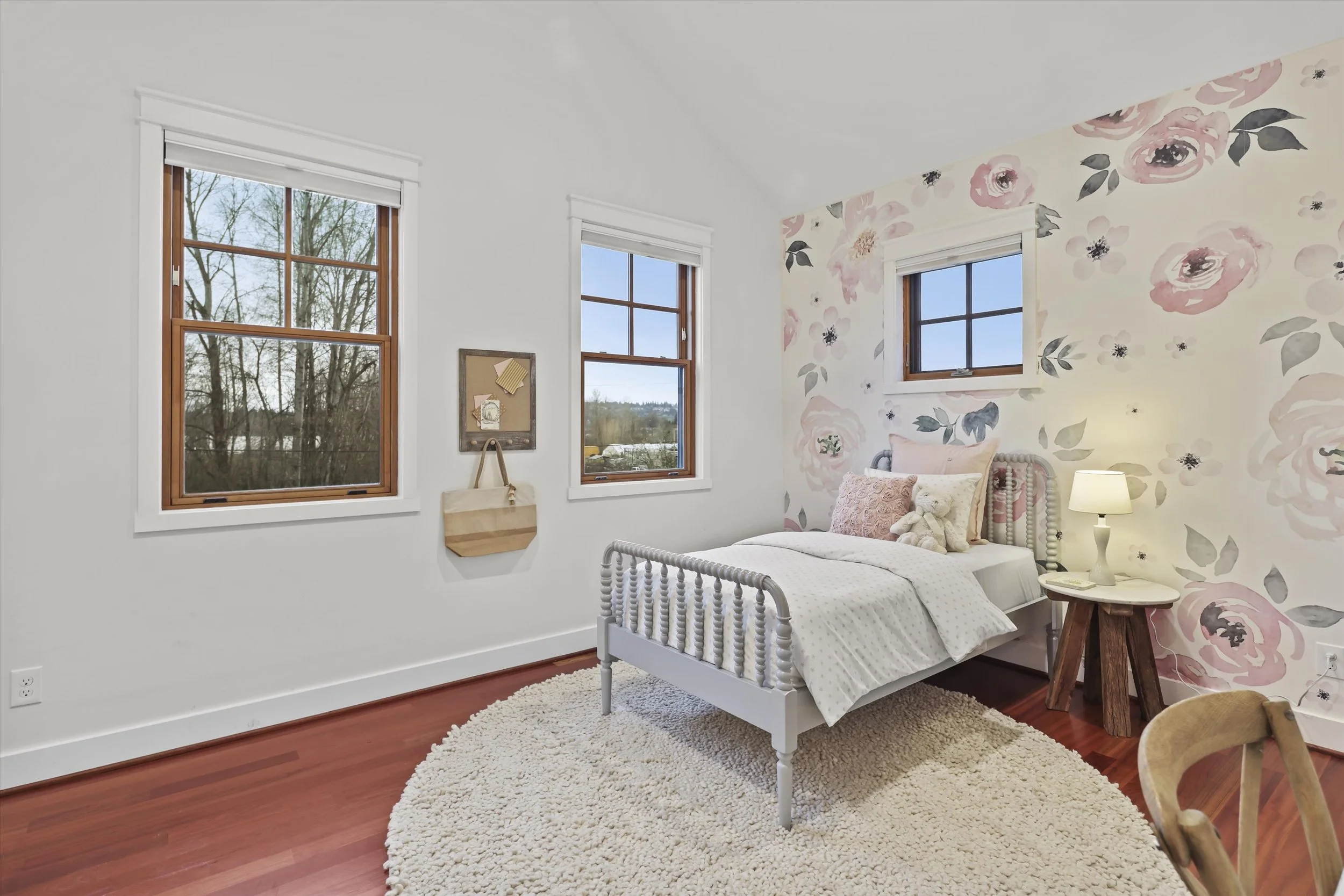 057-3710 NE 41st St0049.jpg