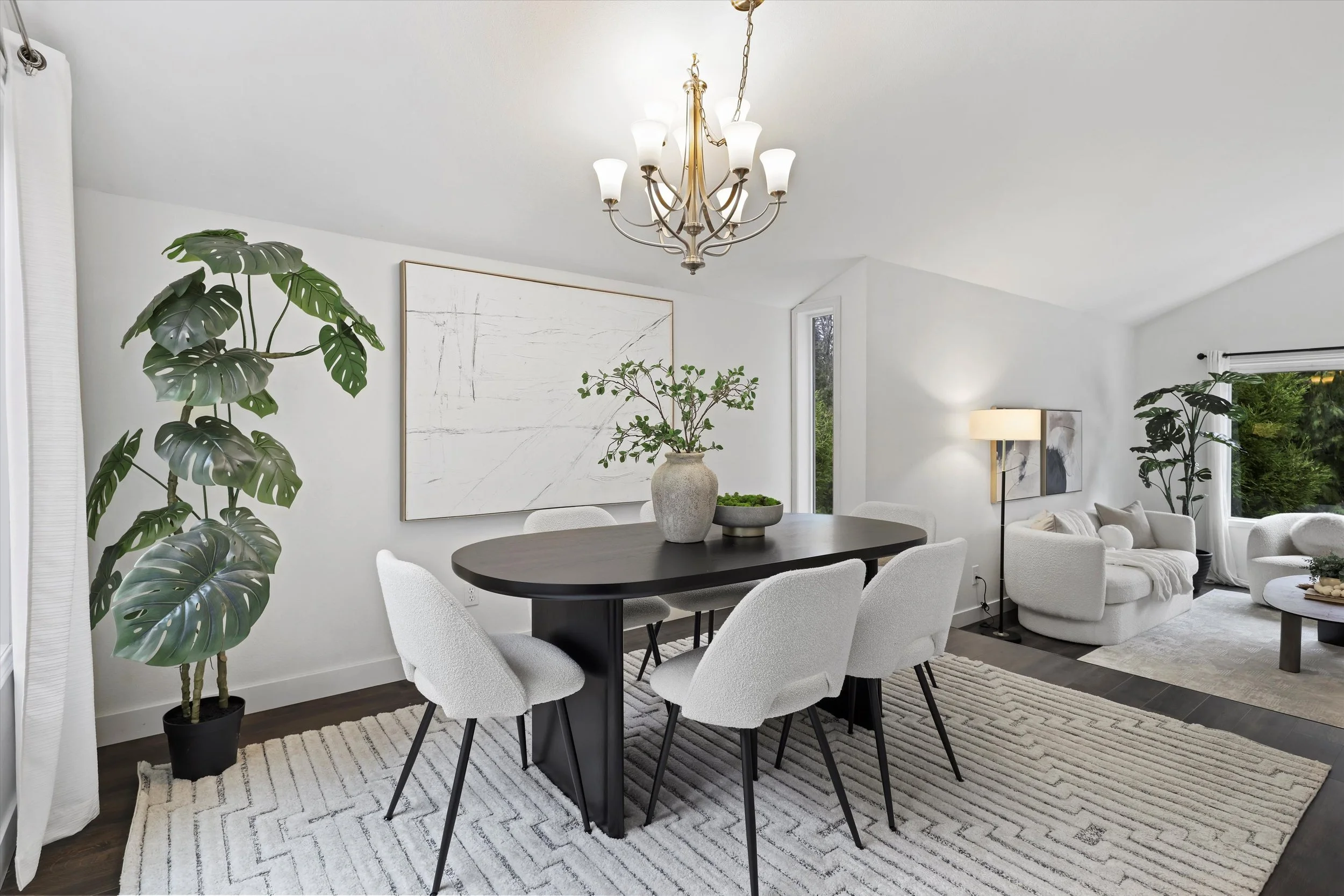 22-26009 222nd Pl SE (6).jpg