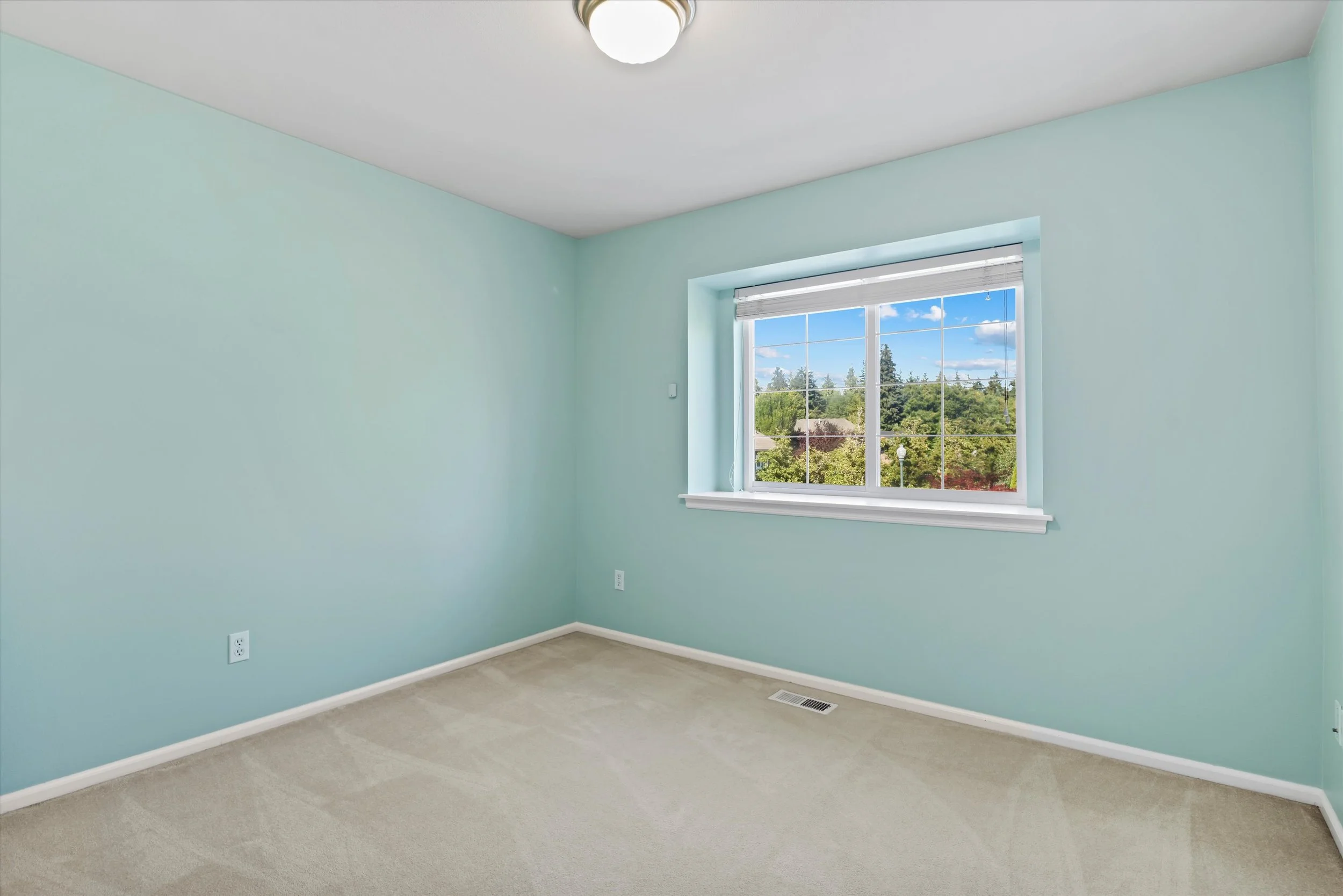 17-5028 Brighton Pl Mukilteo (29).jpg