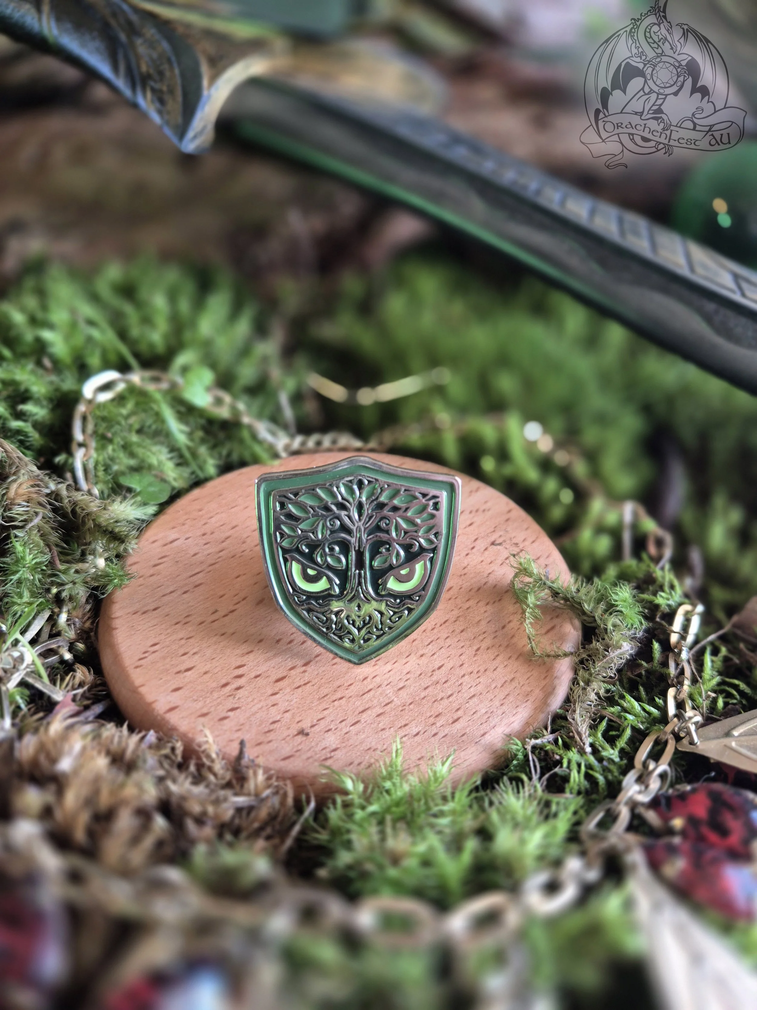 pin green portrait.jpg