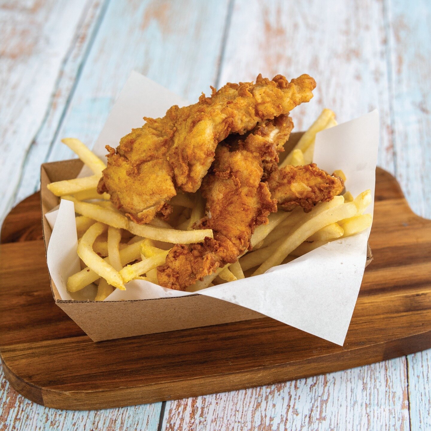 Savour our mouthwatering Strippa meal :: tender fried chicken strips with a light crispy coating, served alongside a selection of sauces. Accompanied by fries, always. 
∘
∘
#StrippaMeal #ChickenLove #FamilyFavourite #Delicious #MouthWatering #SavourT