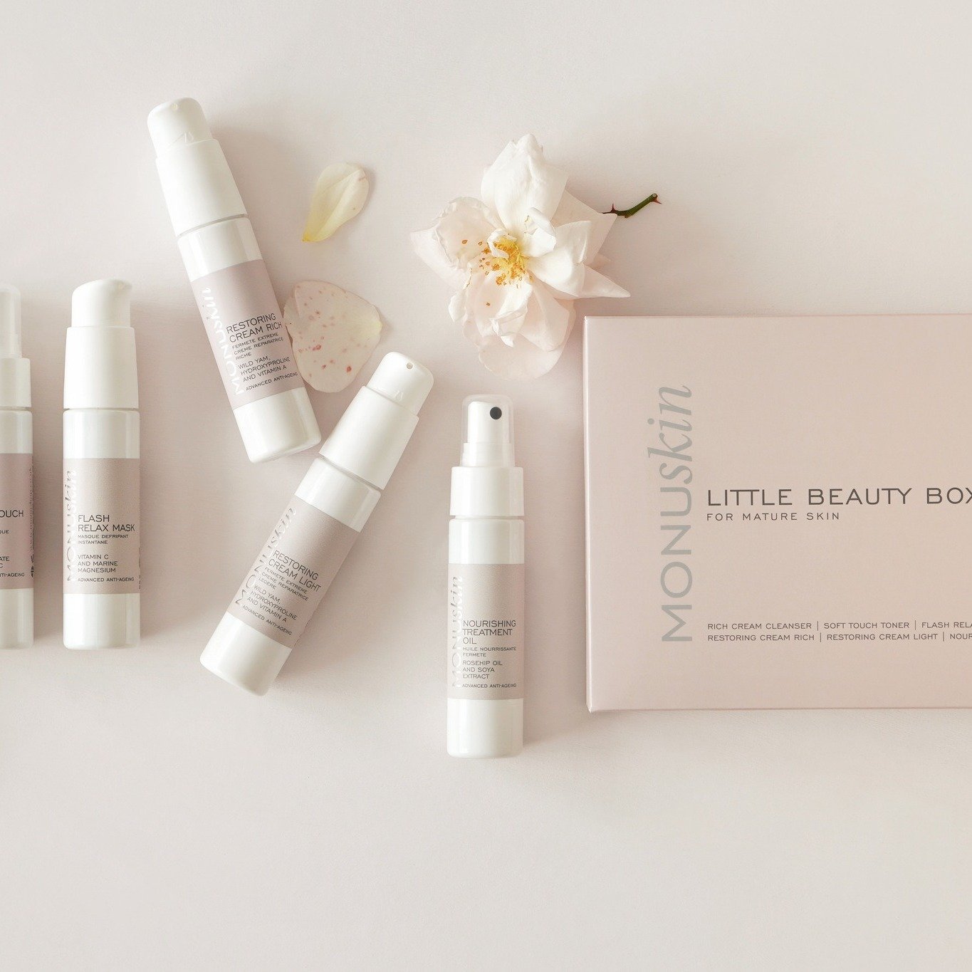 The Little Beauty Box for Mature Skin - we've done the skincare edit for you....

 #smallbatchskincareuk #cleanbeautyblogger #beautytherapist #professionalskintherapist #smallbatchskincare #monuskincare #monuskin