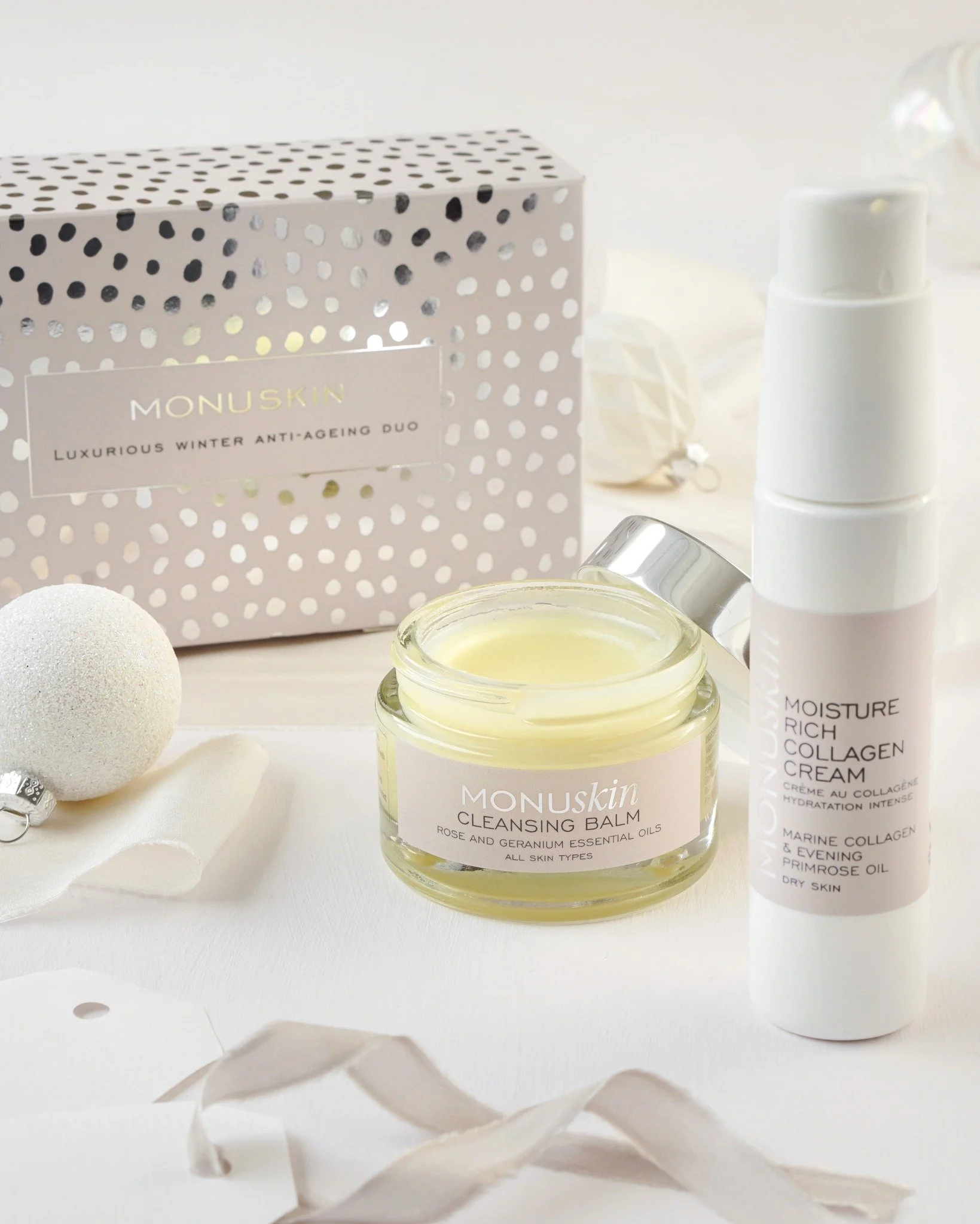 A protecting, comforting duo designed to care for mature skin this Christmas.
Our Cleansing Balm melts away the day with rose and geranium, while Restoring Cream Rich nourishes, firms and restores radiance.
Thoughtful, luxurious skincare &mdash; the 